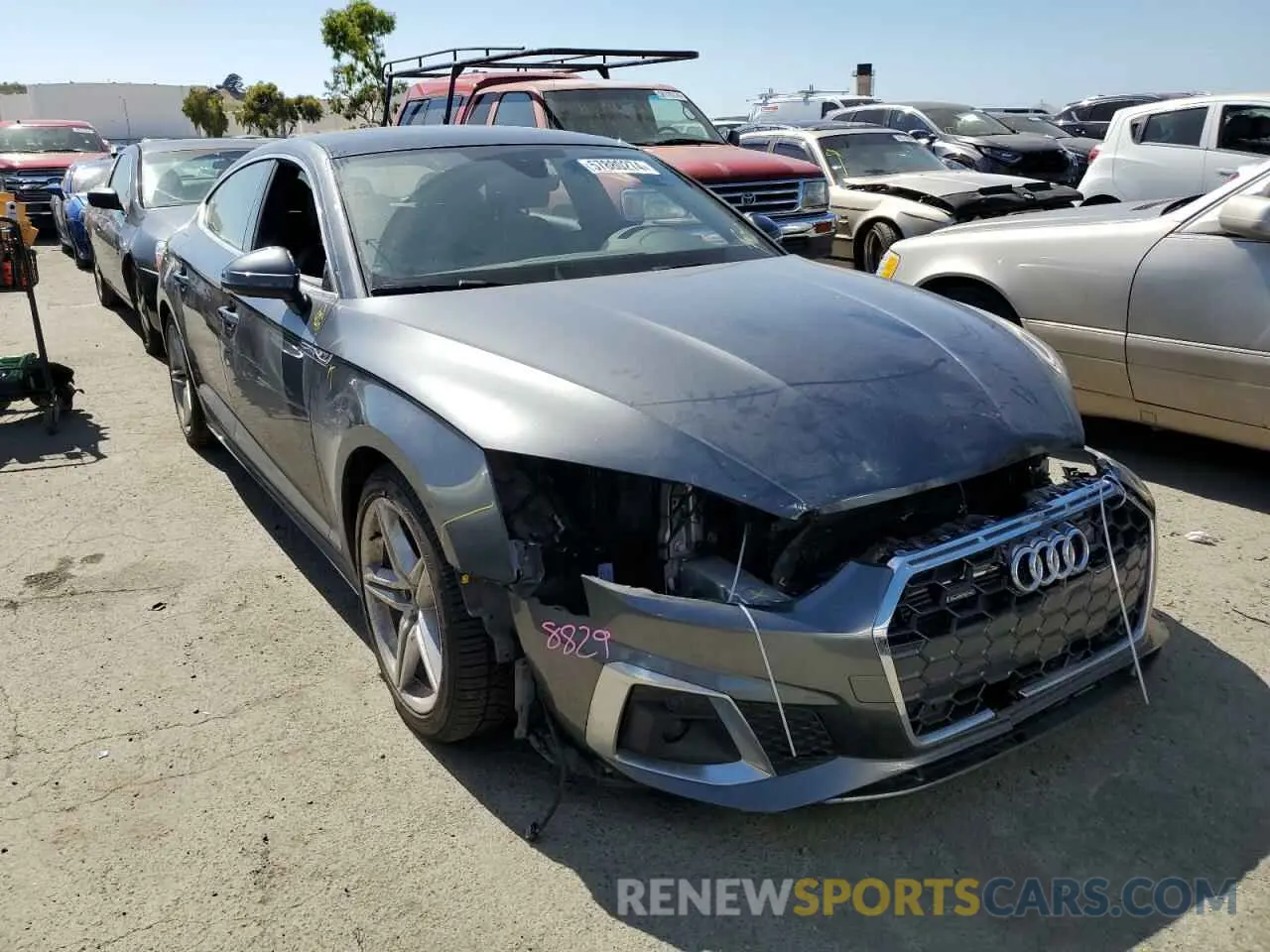 4 Photograph of a damaged car WAUFACF52MA025944 AUDI A5 2021