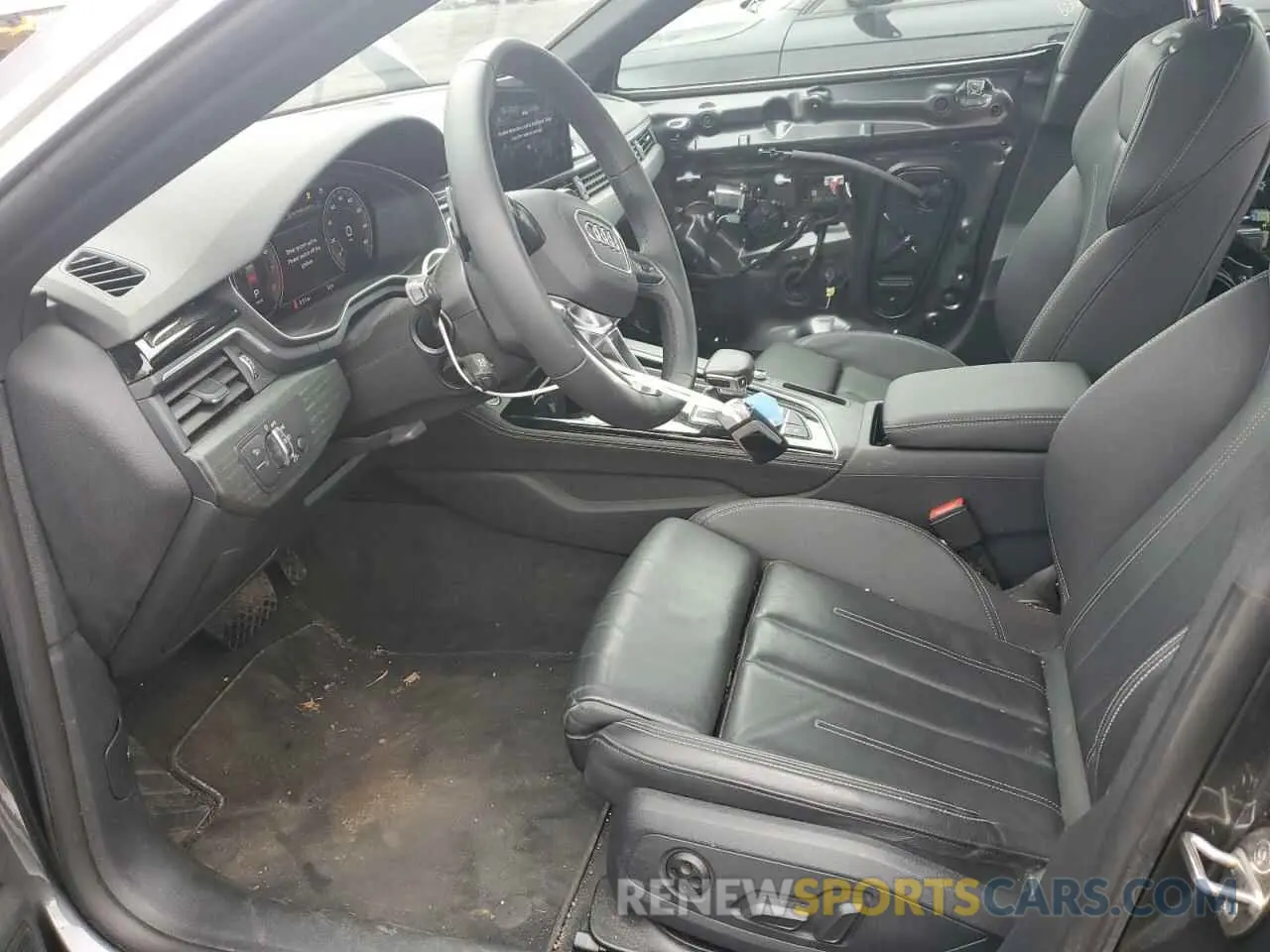 7 Photograph of a damaged car WAUFACF56MA052144 AUDI A5 2021