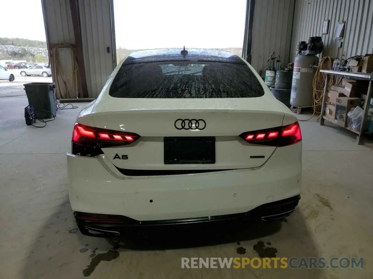 6 Photograph of a damaged car WAUFACF5XMA050168 AUDI A5 2021