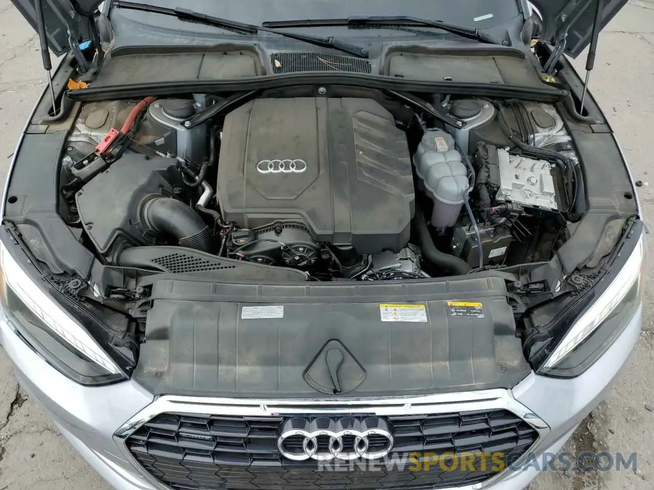 11 Photograph of a damaged car WAUWAGF55MN006904 AUDI A5 2021