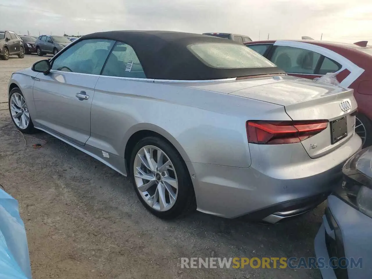 2 Photograph of a damaged car WAUYAGF52MN007095 AUDI A5 2021