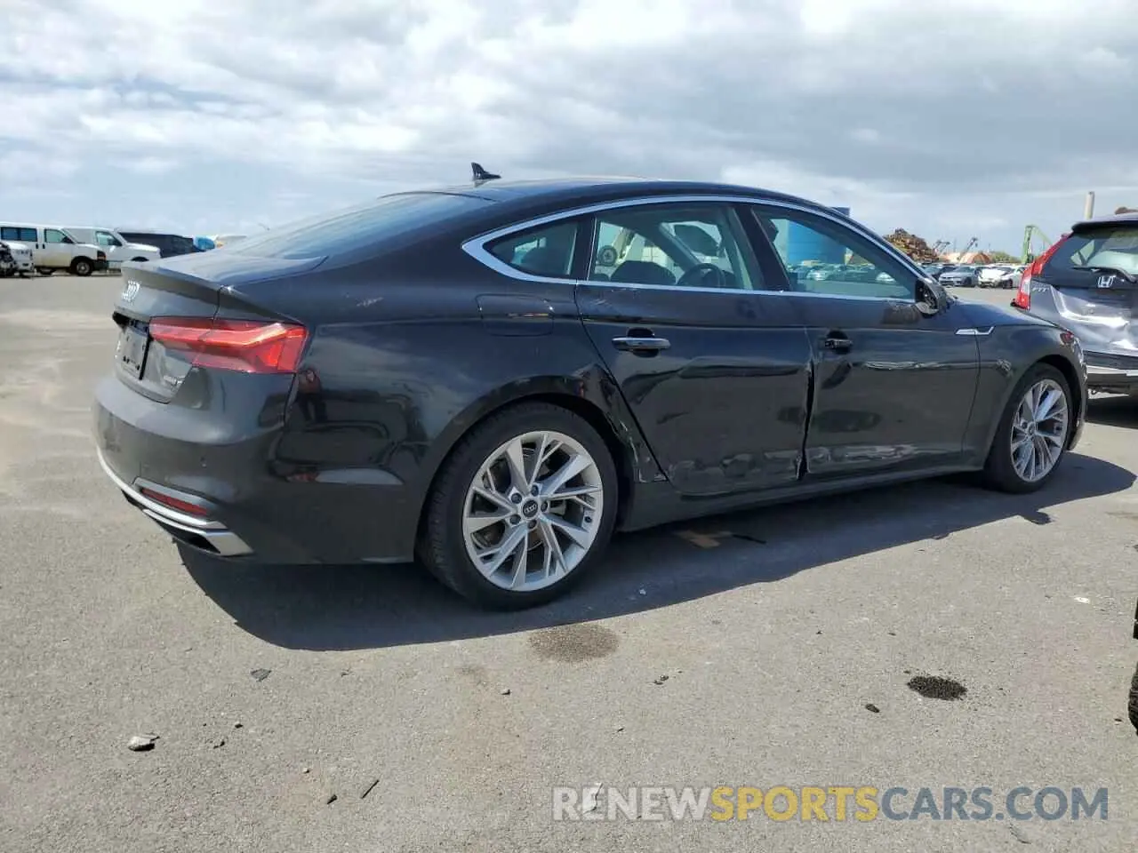 3 Фотография поврежденного автомобиля WAUABCF51NA009193 AUDI A5 2022