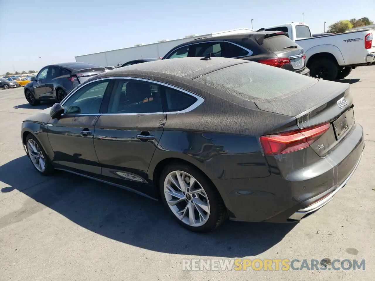 2 Photograph of a damaged car WAUABCF59NA007997 AUDI A5 2022