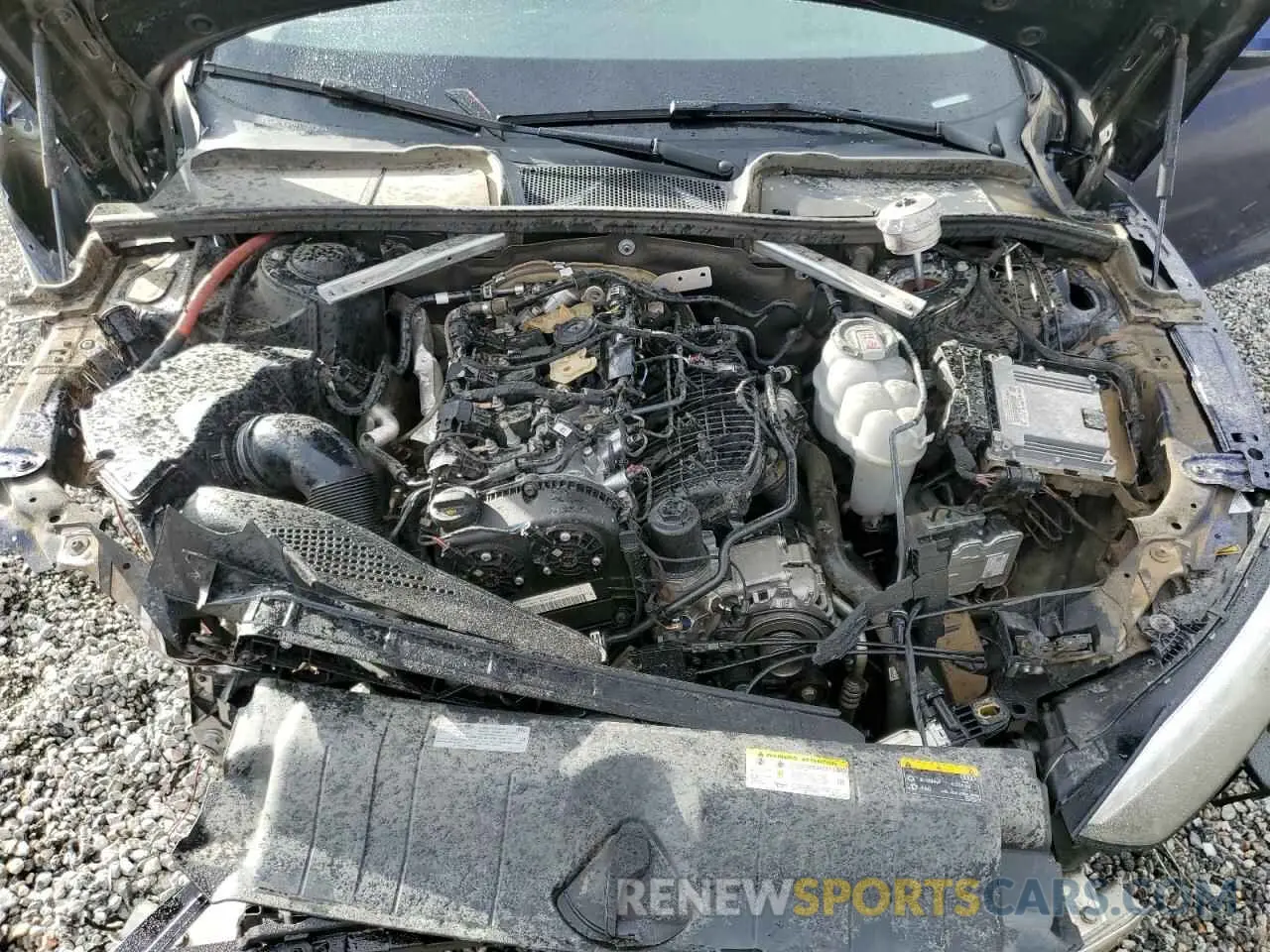 11 Фотография поврежденного автомобиля WAUBBCF54NA003702 AUDI A5 2022