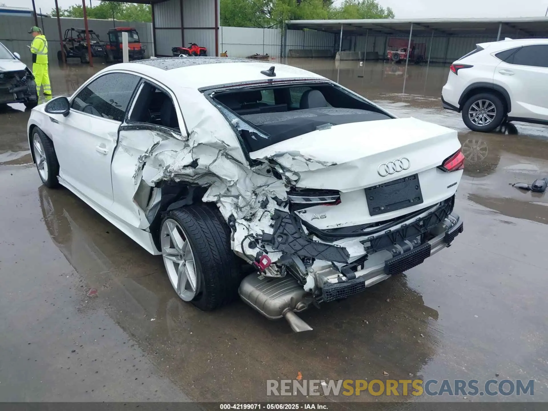 3 Photograph of a damaged car WAUSAAF52NA031196 AUDI A5 2022