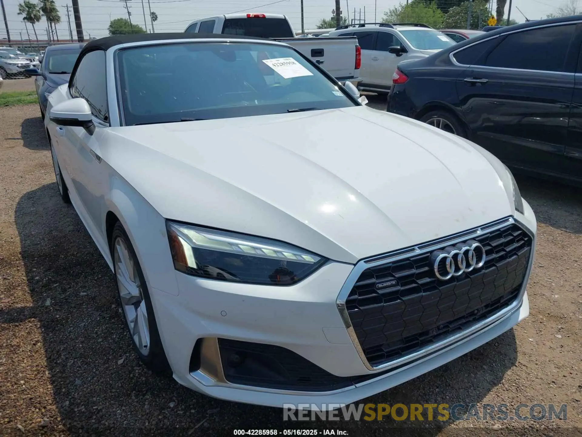 1 Photograph of a damaged car WAUWAGF35NN004585 AUDI A5 2022
