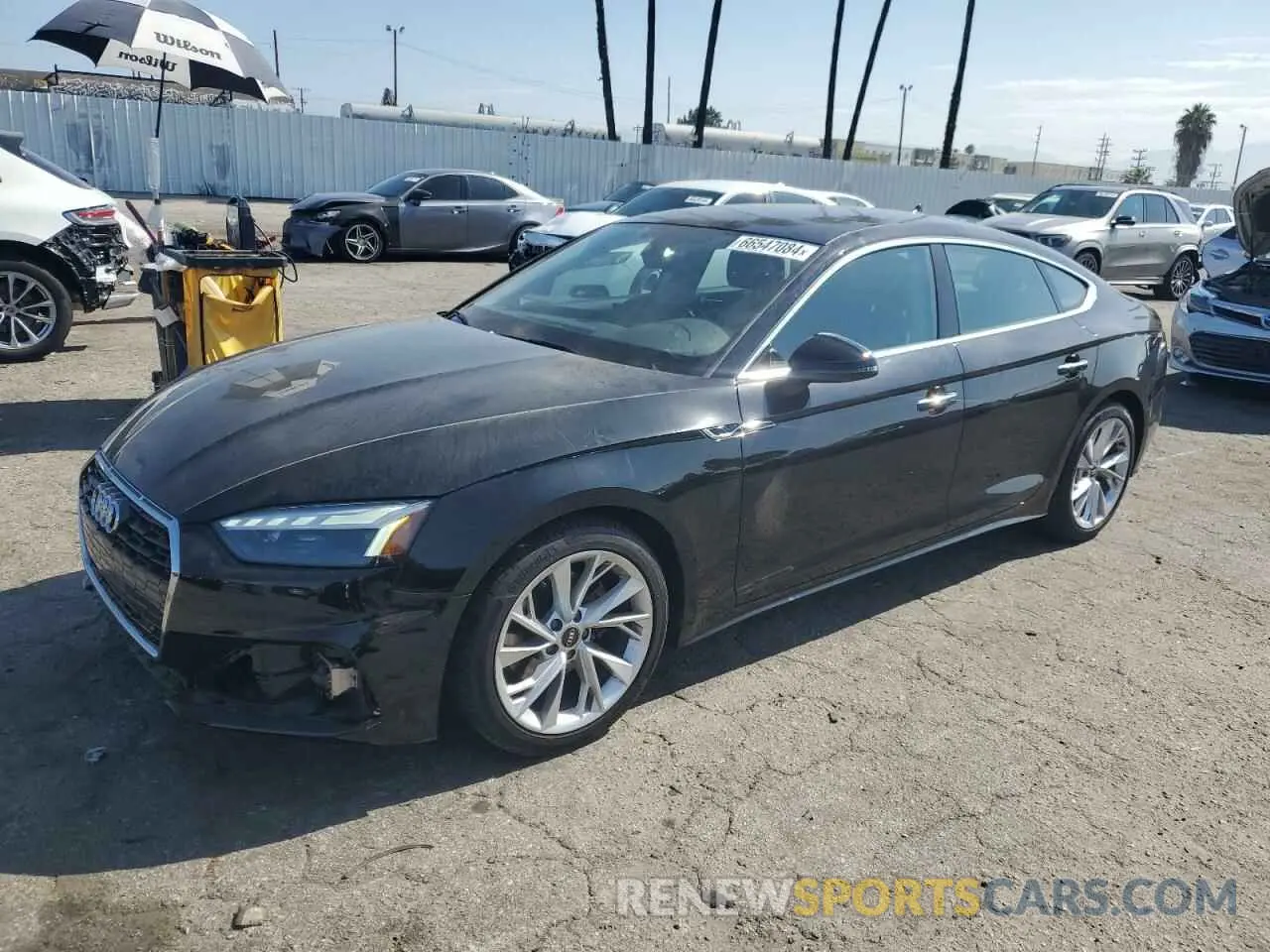 1 Фотография поврежденного автомобиля WAUABCF51PA017295 AUDI A5 2023