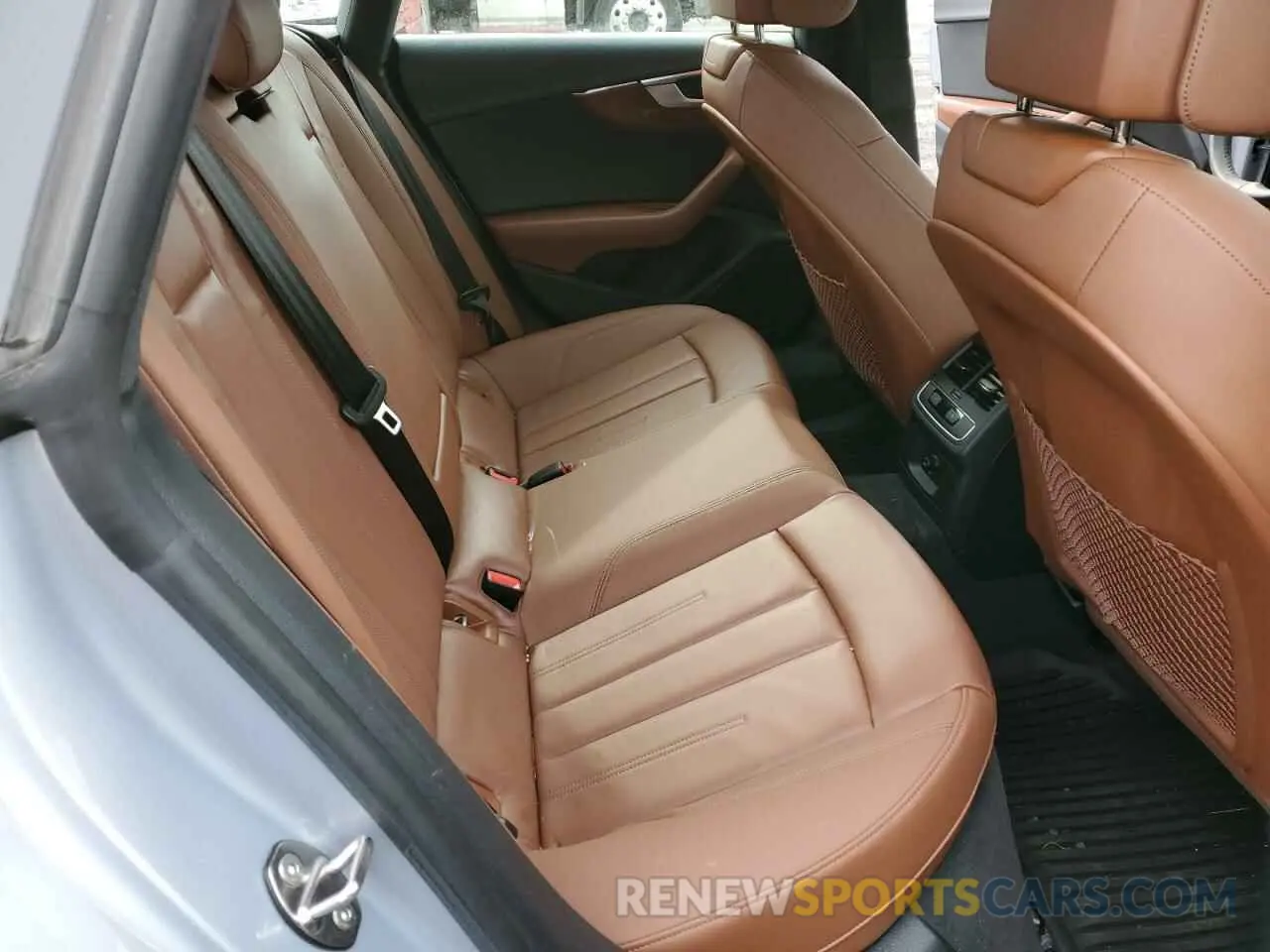 10 Фотография поврежденного автомобиля WAUABCF52PA027060 AUDI A5 2023