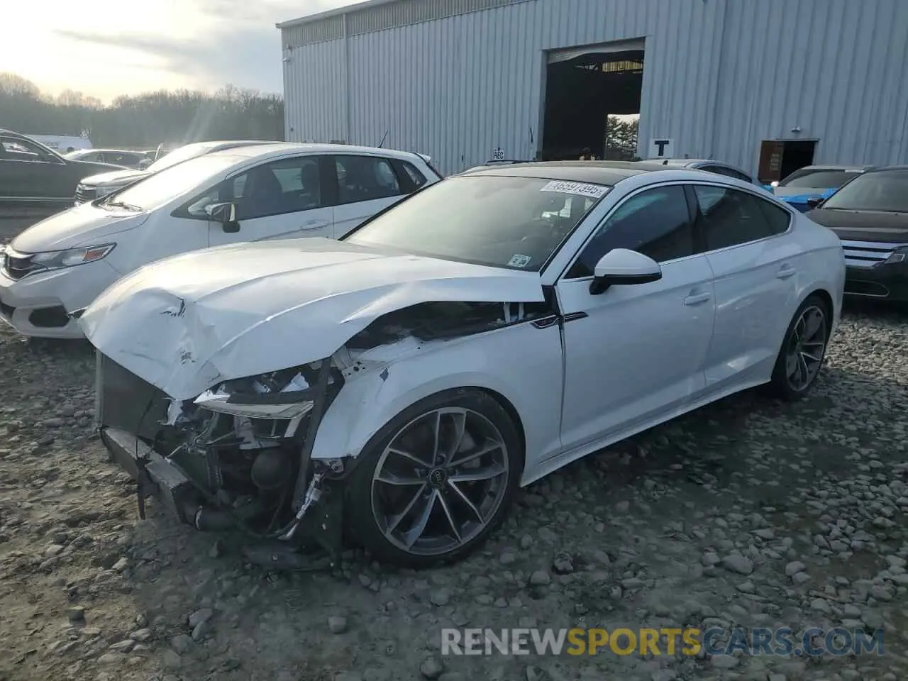 1 Фотография поврежденного автомобиля WAUEACF5XPA031247 AUDI A5 2023