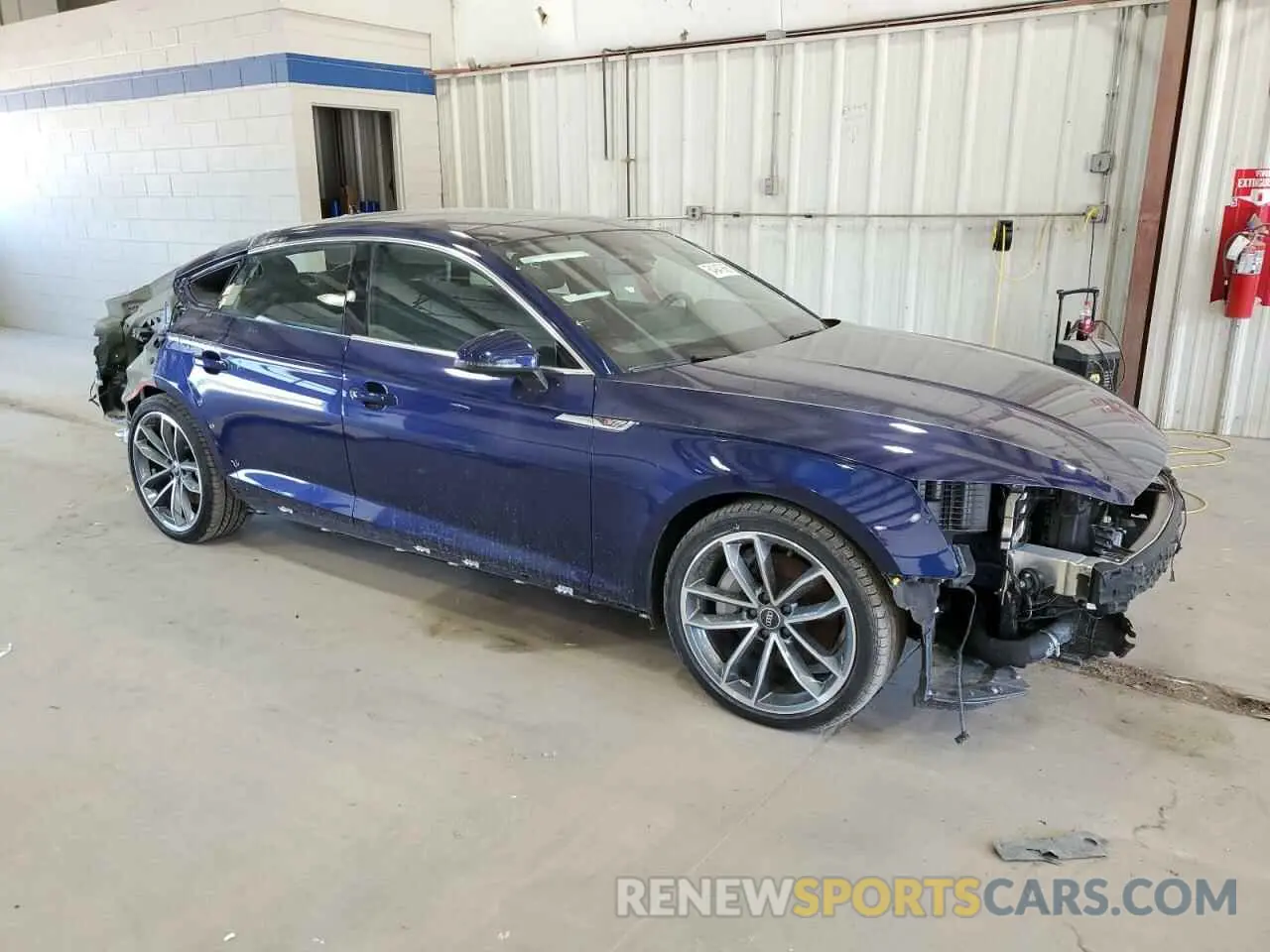4 Фотография поврежденного автомобиля WAUFACF58PA029856 AUDI A5 2023