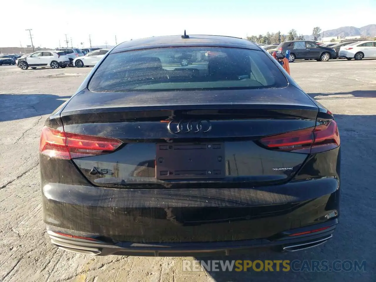6 Фотография поврежденного автомобиля WAUDACF50RA092458 AUDI A5 2024