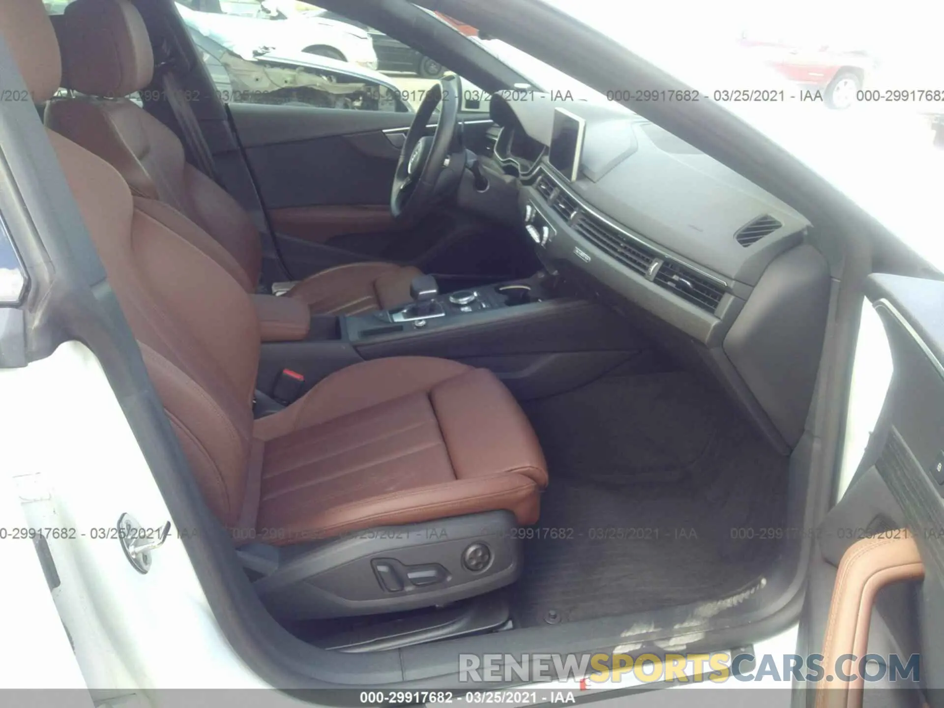 5 Photograph of a damaged car WAUENCF50KA023543 AUDI A5 SPORTBACK 2019