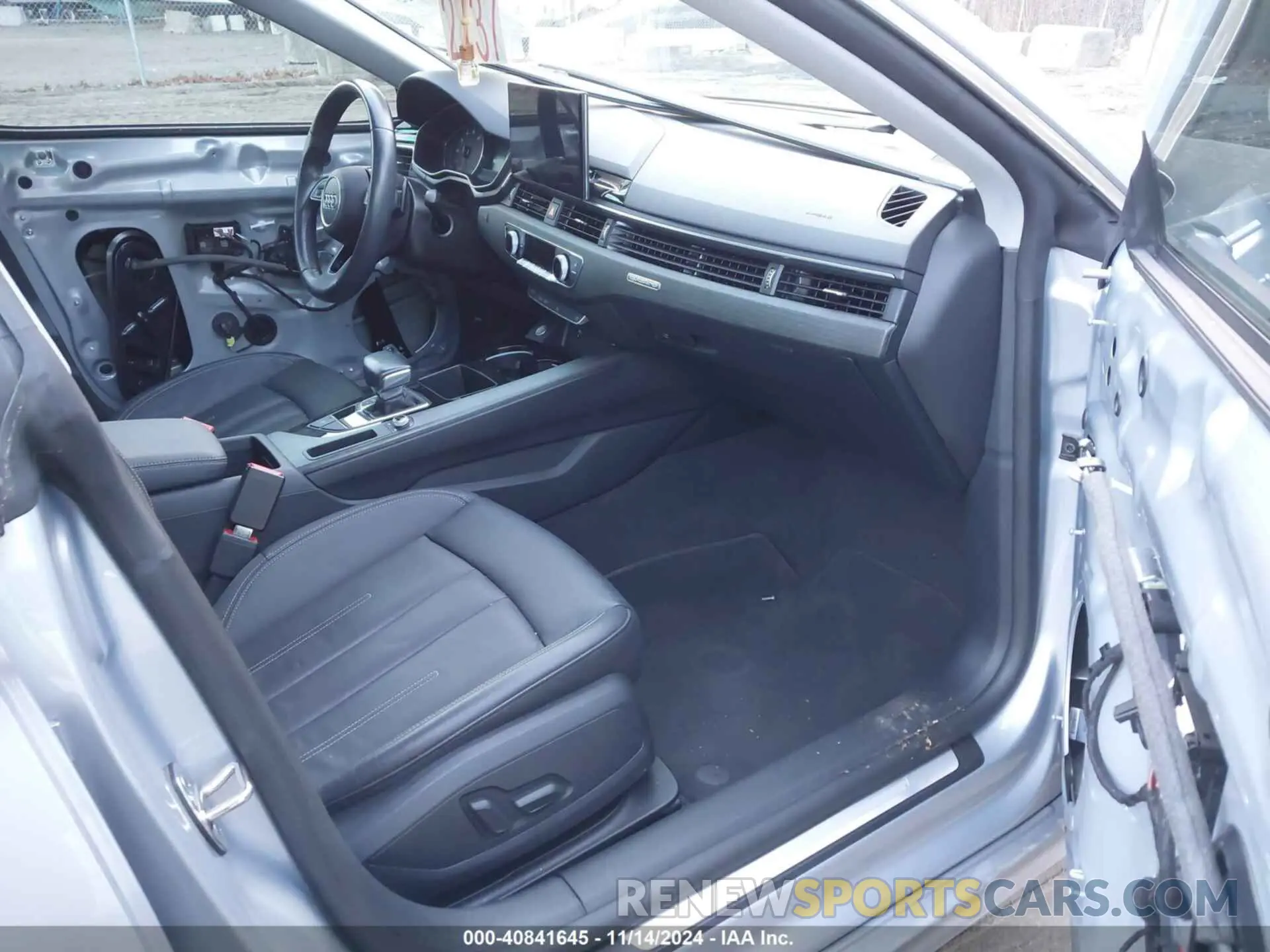 5 Photograph of a damaged car WAUABCF59MA039900 AUDI A5 SPORTBACK 2021