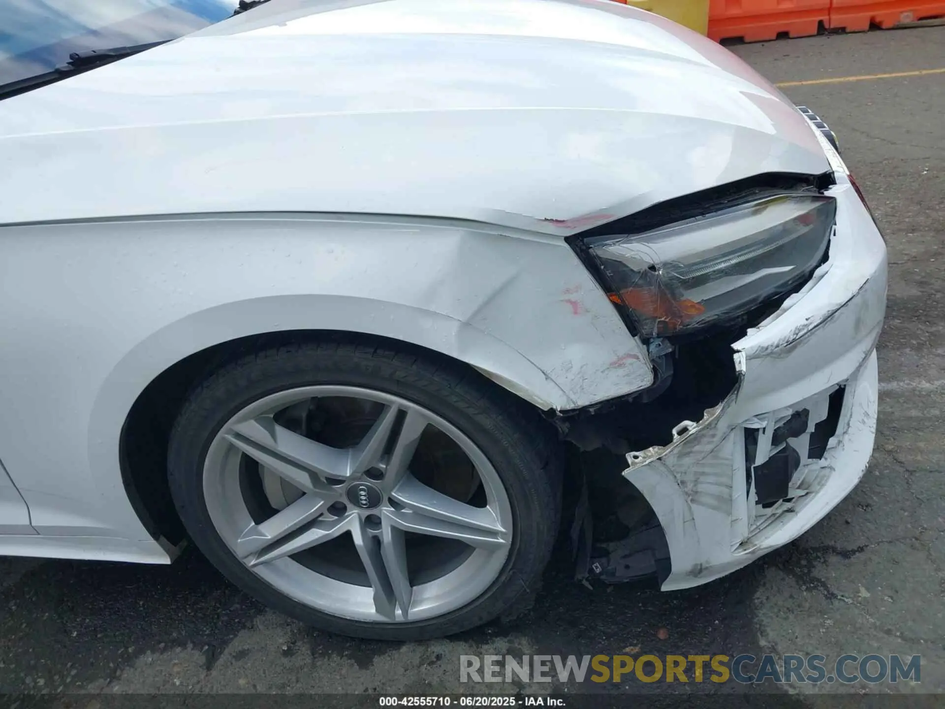 19 Photograph of a damaged car WAUDACF55MA020955 AUDI A5 SPORTBACK 2021