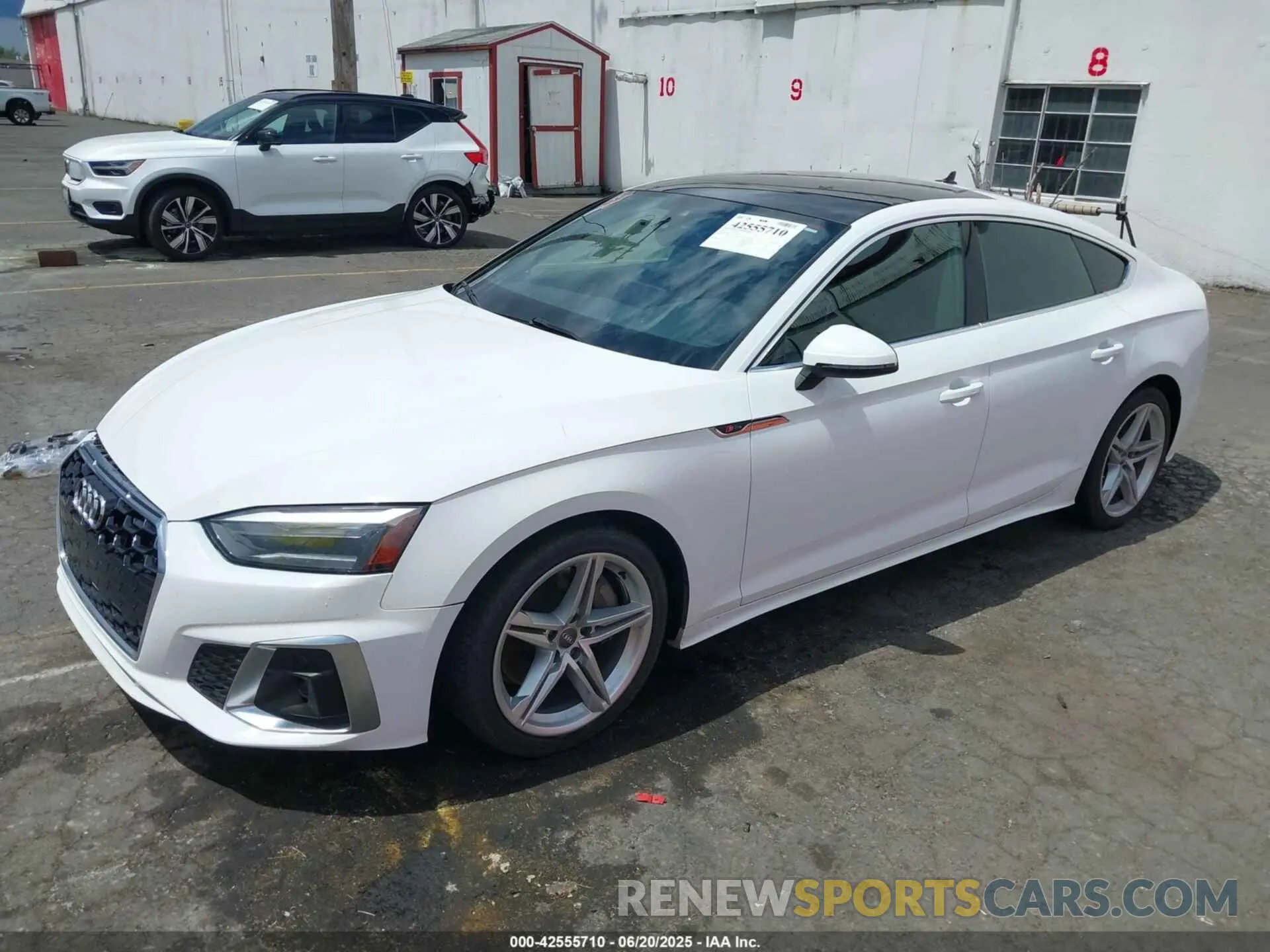2 Photograph of a damaged car WAUDACF55MA020955 AUDI A5 SPORTBACK 2021