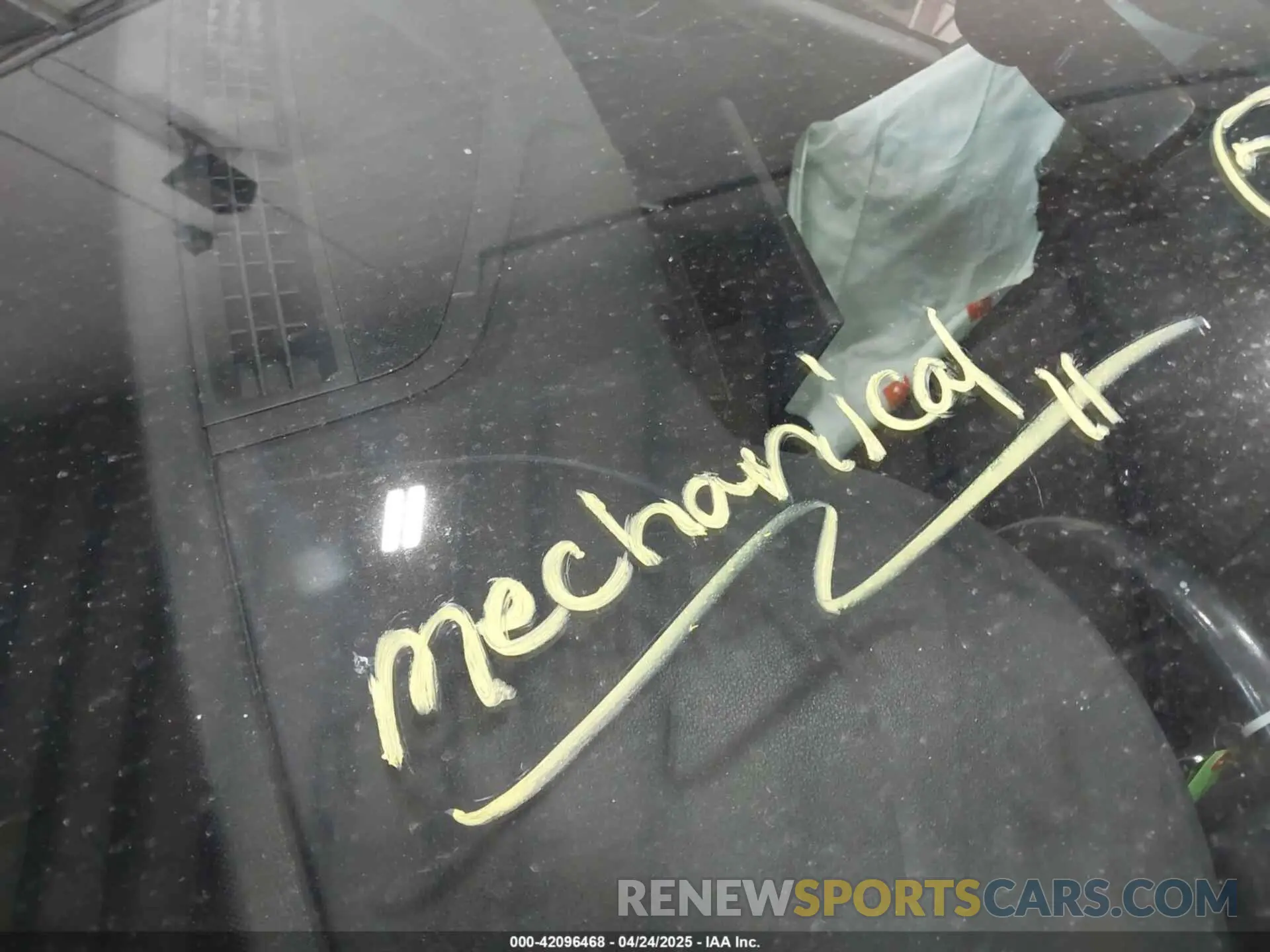 17 Photograph of a damaged car WAUDACF57MA014042 AUDI A5 SPORTBACK 2021