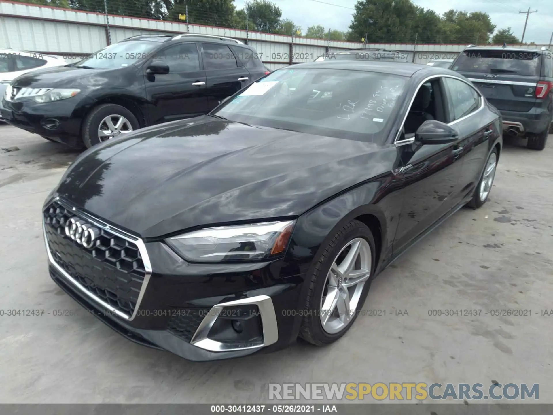 2 Photograph of a damaged car WAUDACF59MA018769 AUDI A5 SPORTBACK 2021