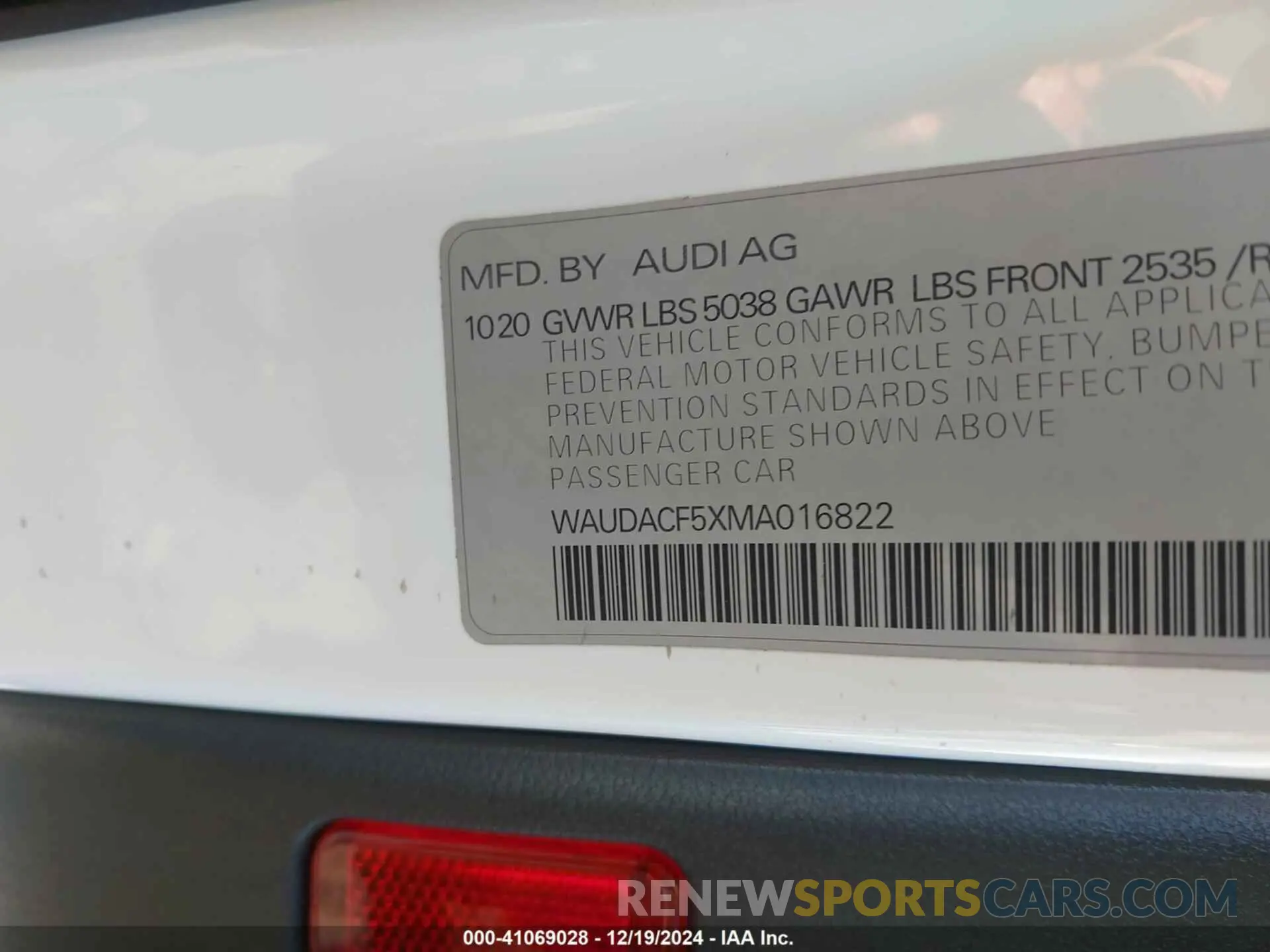 9 Фотография поврежденного автомобиля WAUDACF5XMA016822 AUDI A5 SPORTBACK 2021