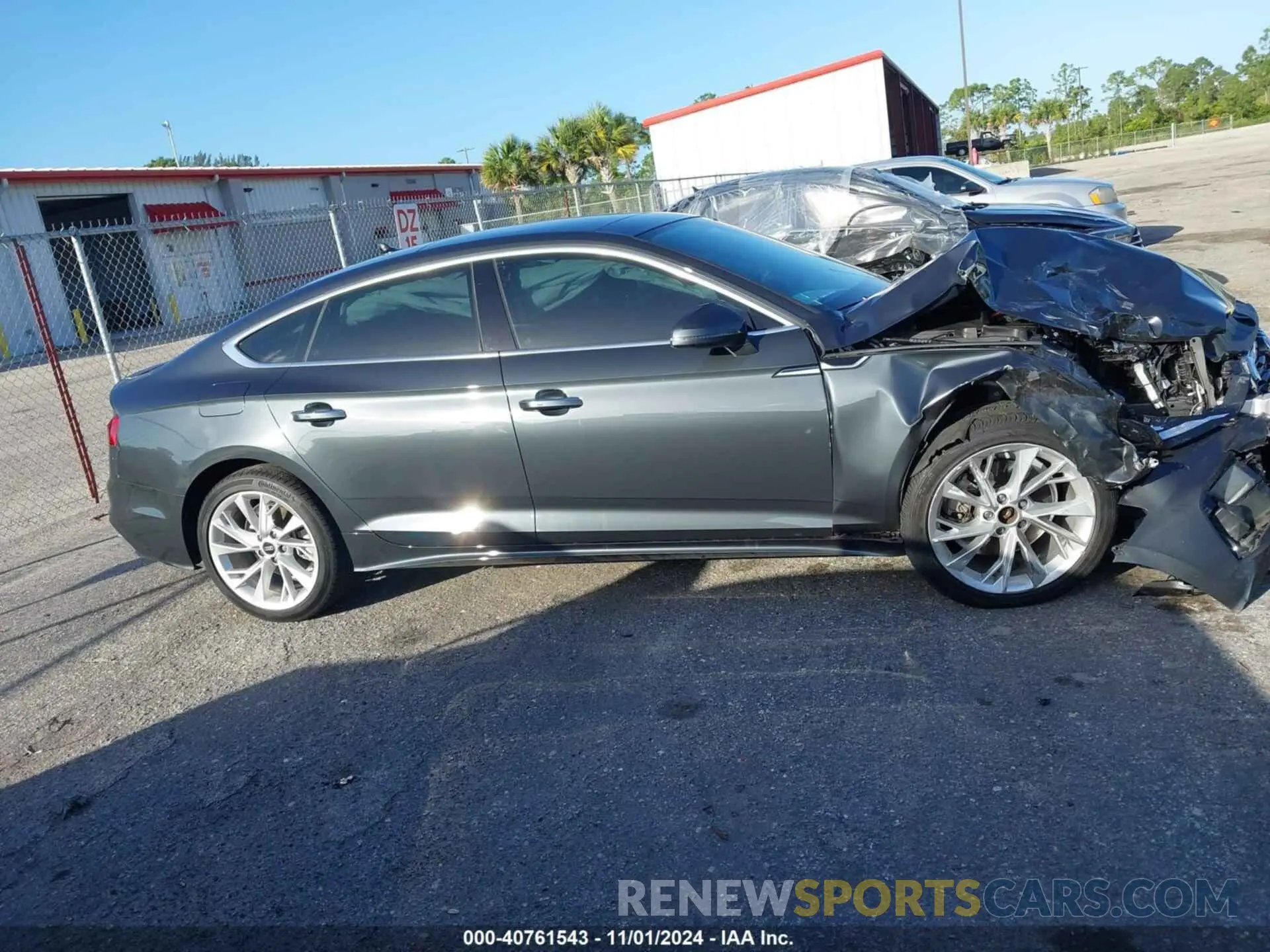 13 Photograph of a damaged car WAUABCF56NA027236 AUDI A5 SPORTBACK 2022