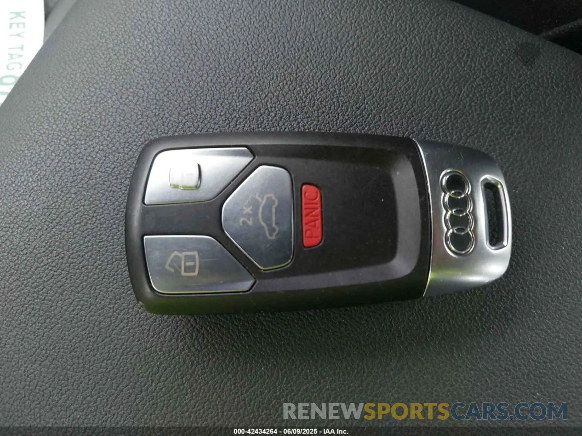 11 Photograph of a damaged car WAUDACF52NA029856 AUDI A5 SPORTBACK 2022
