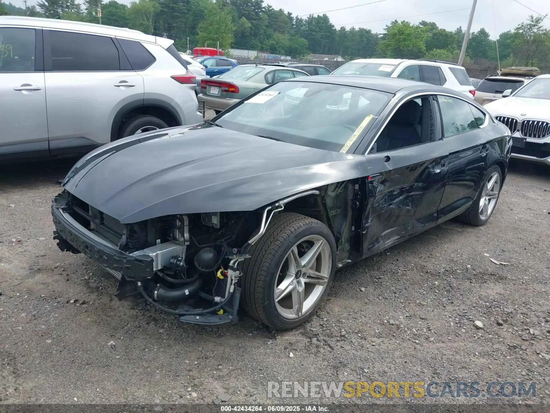 2 Photograph of a damaged car WAUDACF52NA029856 AUDI A5 SPORTBACK 2022