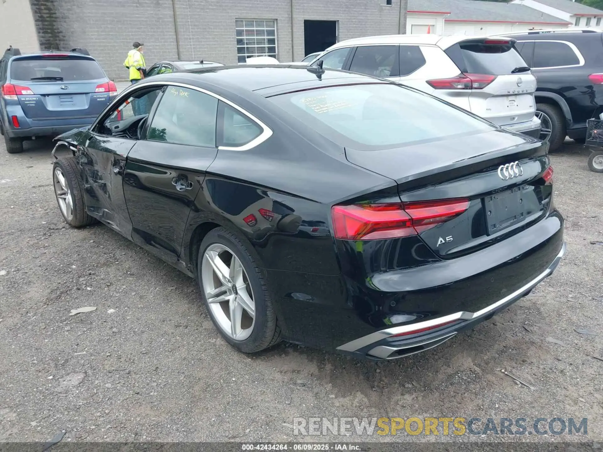 3 Photograph of a damaged car WAUDACF52NA029856 AUDI A5 SPORTBACK 2022