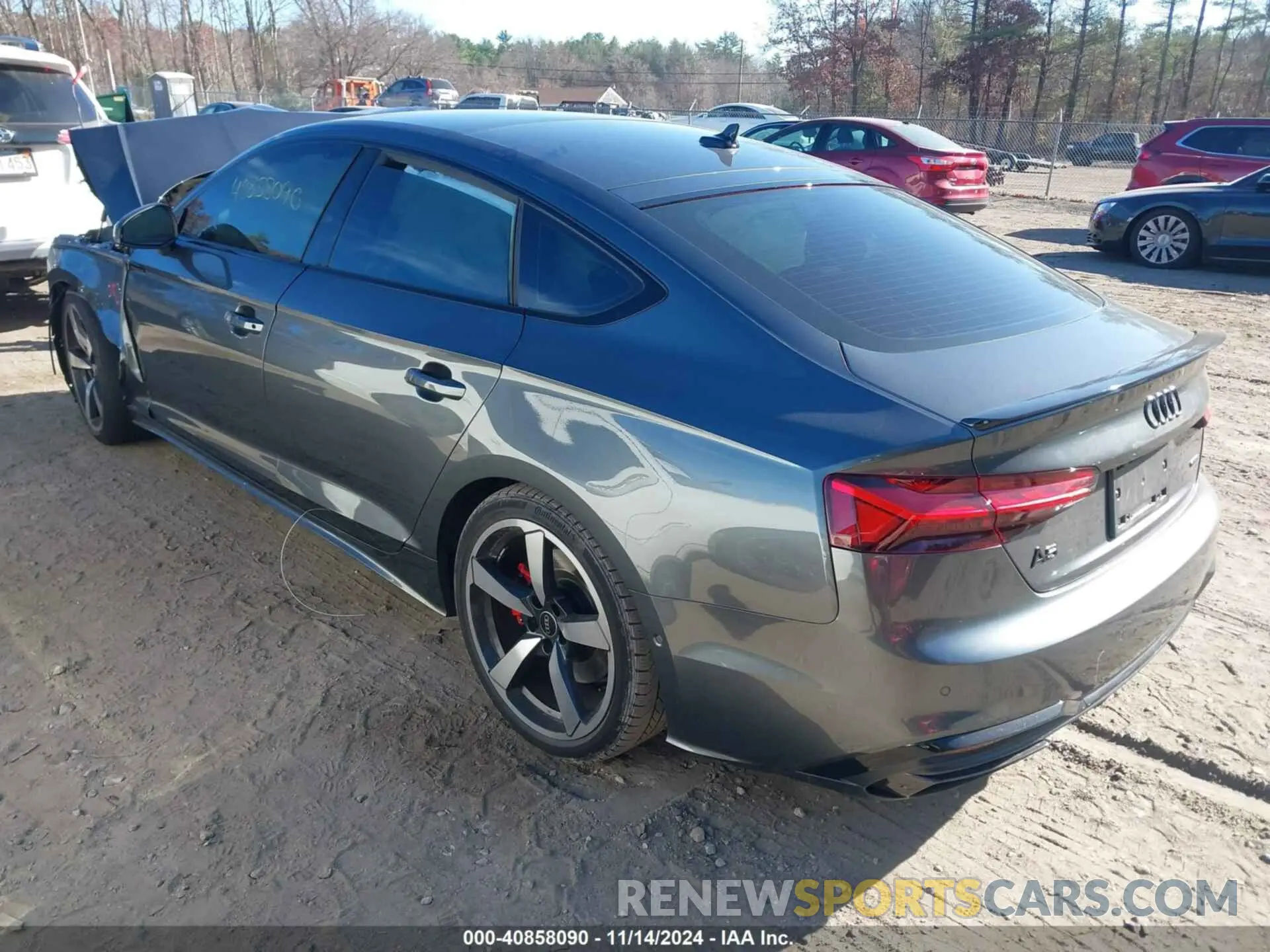 3 Photograph of a damaged car WAUEACF55NA019388 AUDI A5 SPORTBACK 2022