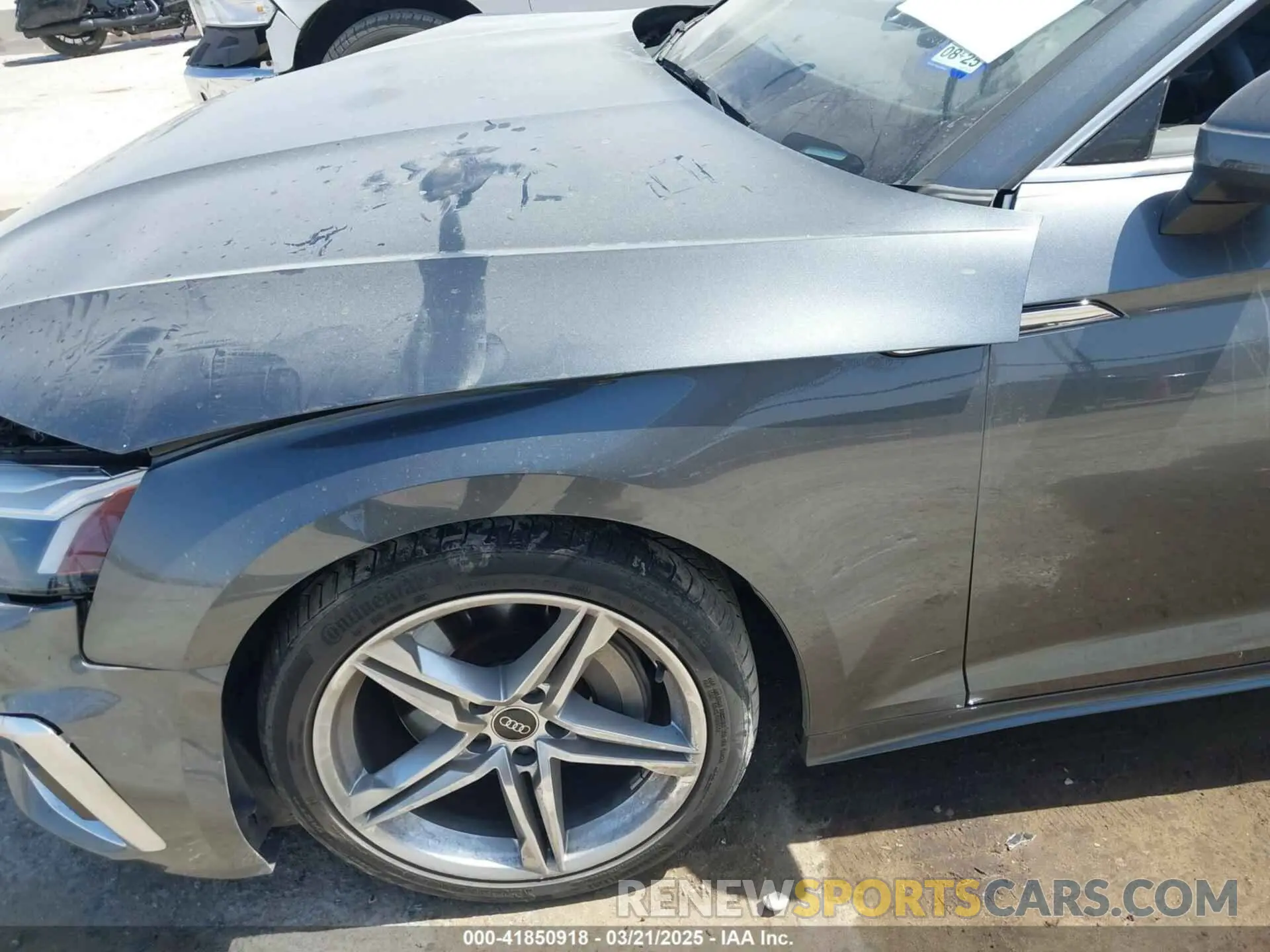 17 Photograph of a damaged car WAUFACF57NA018358 AUDI A5 SPORTBACK 2022