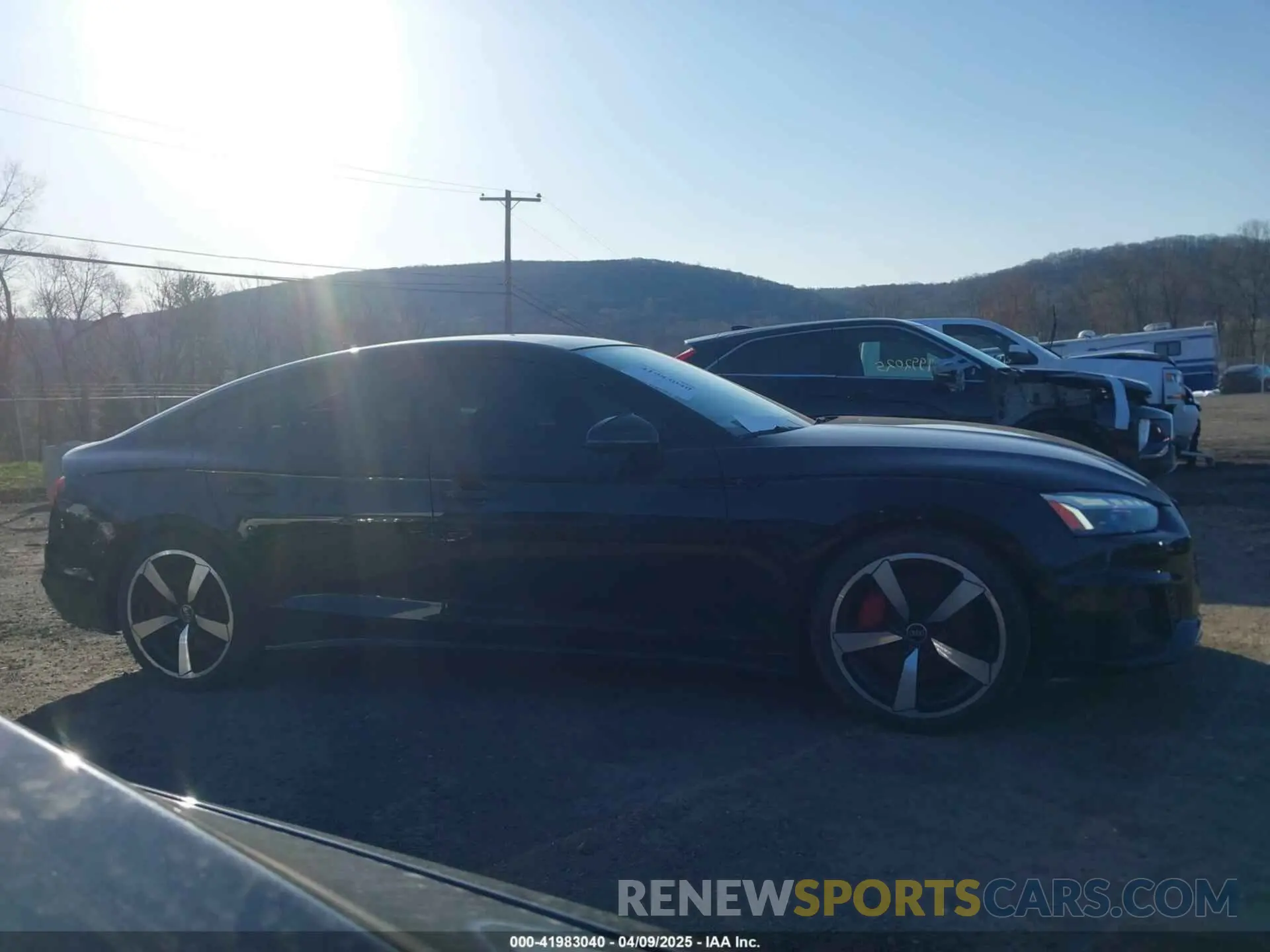 13 Фотография поврежденного автомобиля WAUFADF55NA039716 AUDI A5 SPORTBACK 2022
