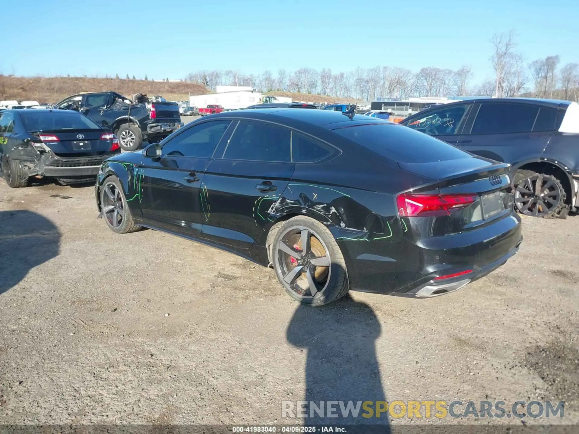 3 Фотография поврежденного автомобиля WAUFADF55NA039716 AUDI A5 SPORTBACK 2022