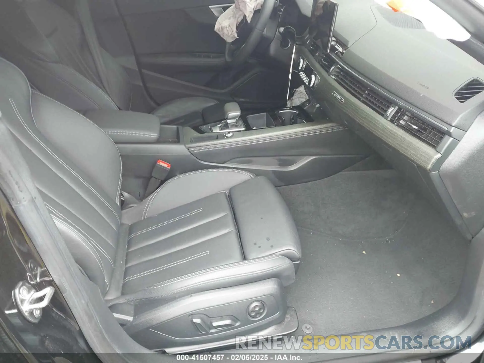 5 Photograph of a damaged car WAUFACF57PA038841 AUDI A5 SPORTBACK 2023
