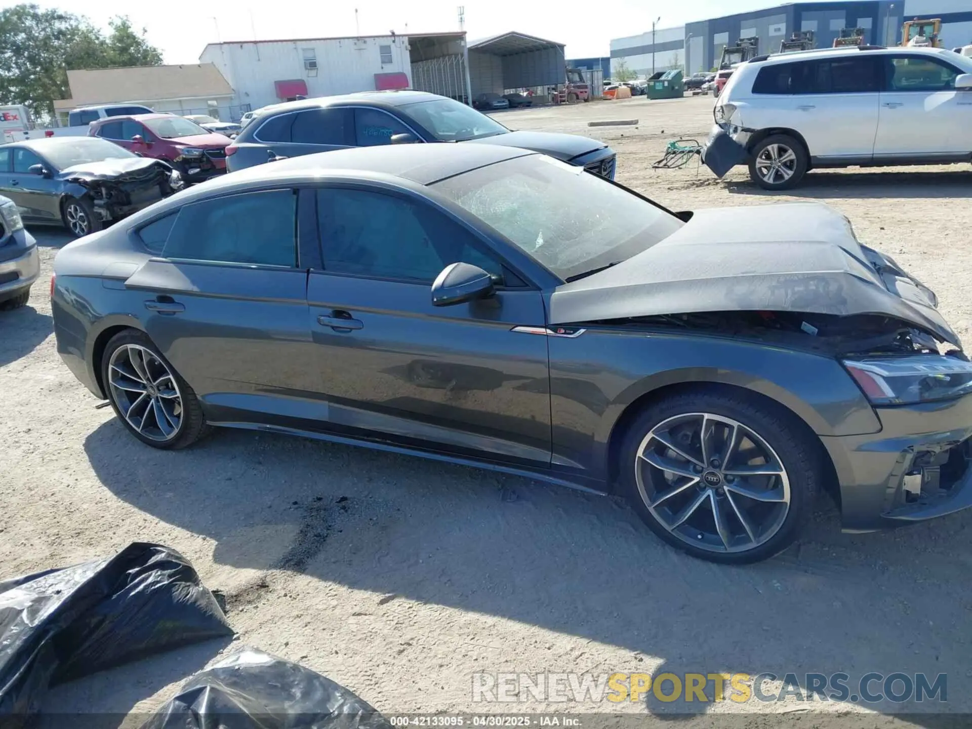 13 Фотография поврежденного автомобиля WAUDACF51RA110238 AUDI A5 SPORTBACK 2024