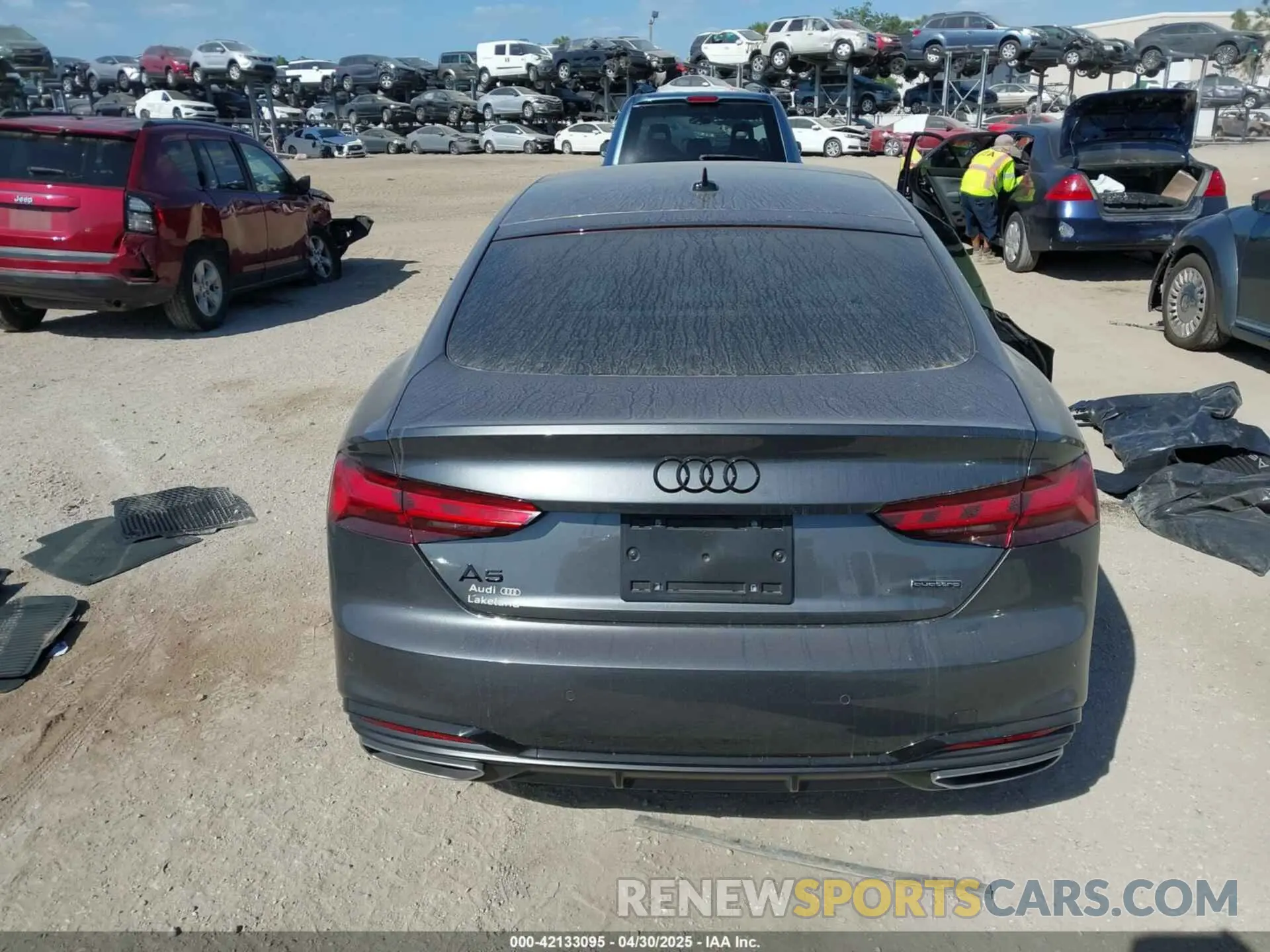 16 Фотография поврежденного автомобиля WAUDACF51RA110238 AUDI A5 SPORTBACK 2024