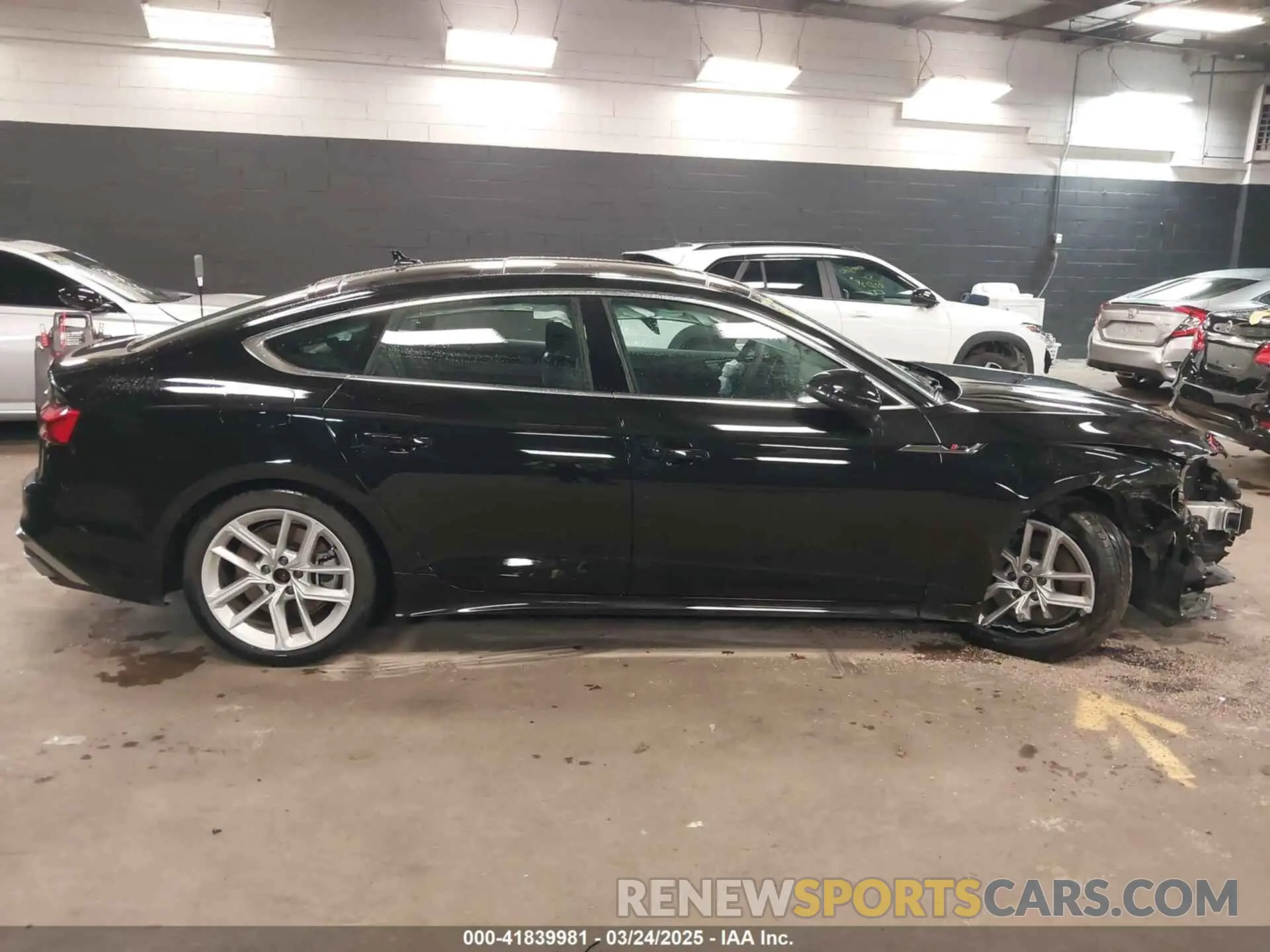 14 Photograph of a damaged car WAUDACF52RA017082 AUDI A5 SPORTBACK 2024