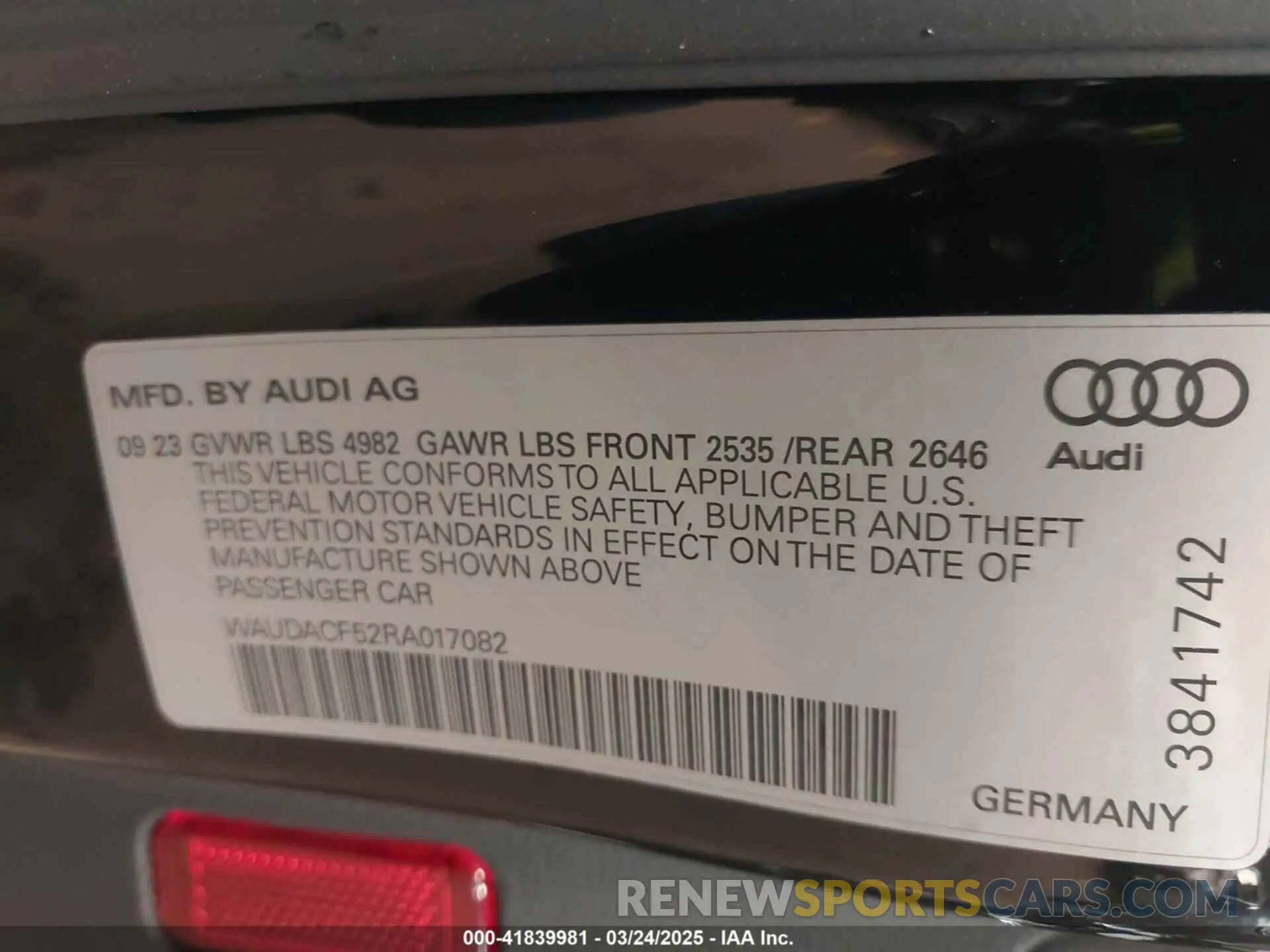 9 Photograph of a damaged car WAUDACF52RA017082 AUDI A5 SPORTBACK 2024