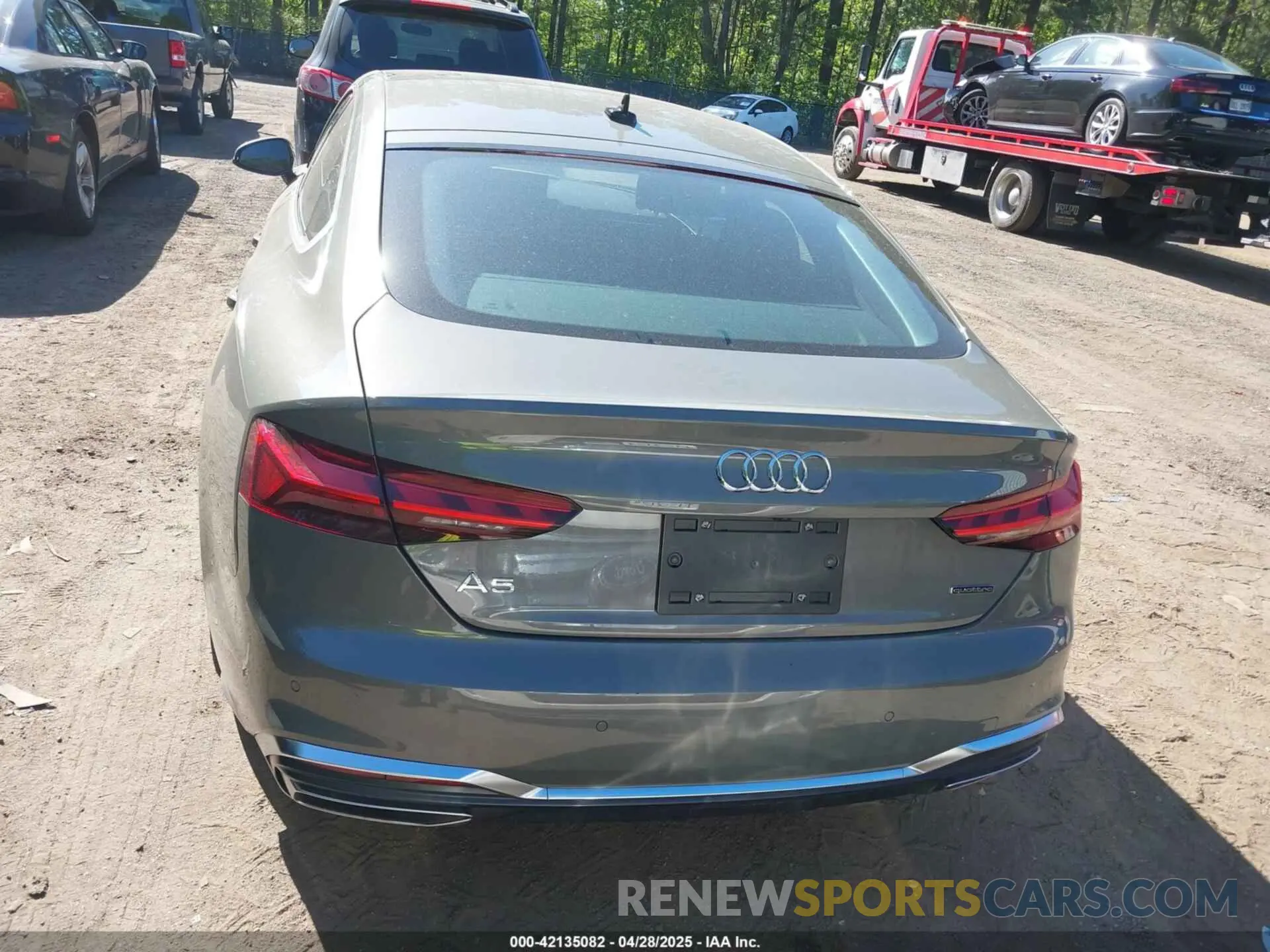 17 Photograph of a damaged car WAUFACF52RA050222 AUDI A5 SPORTBACK 2024