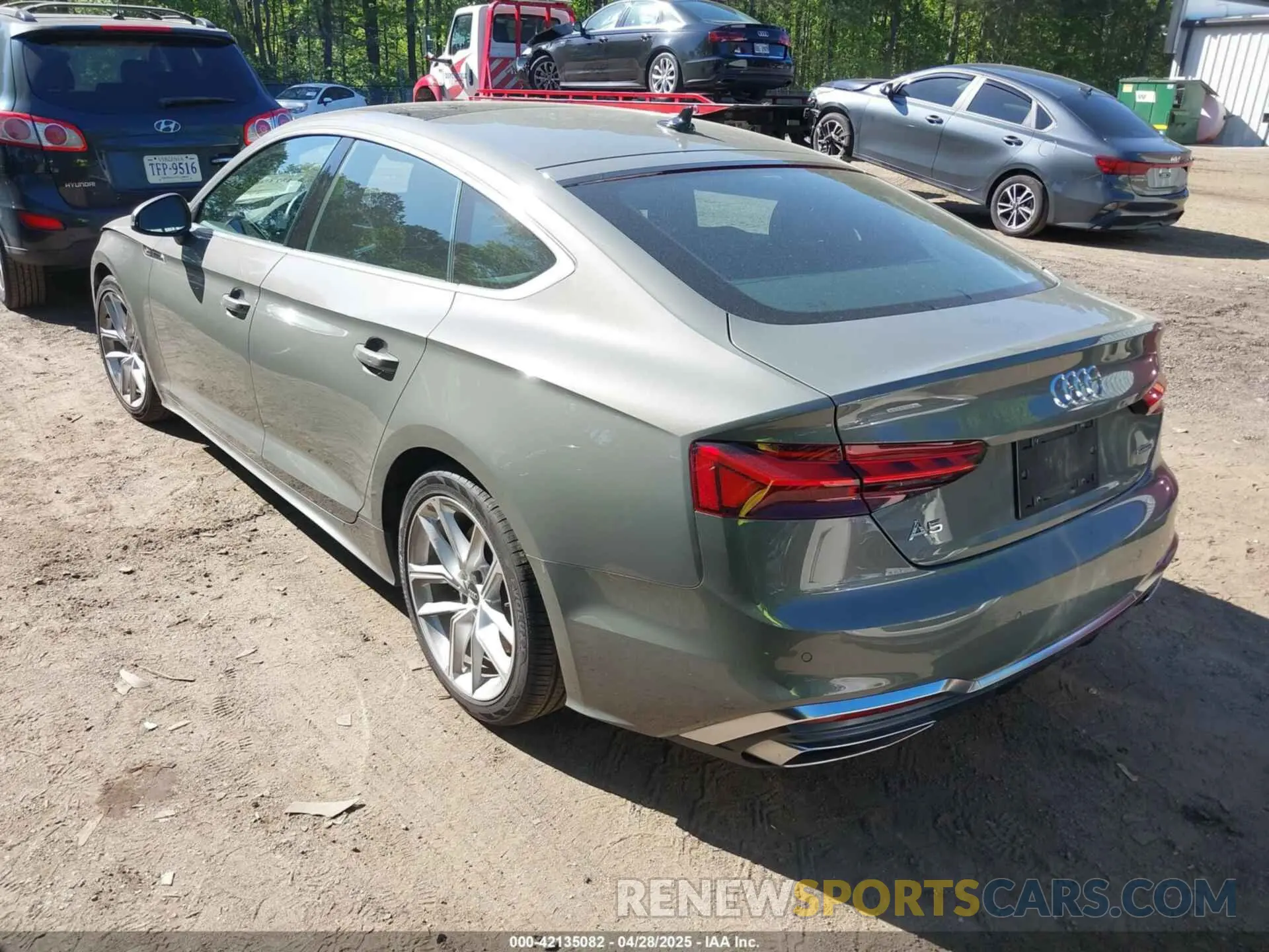 3 Photograph of a damaged car WAUFACF52RA050222 AUDI A5 SPORTBACK 2024