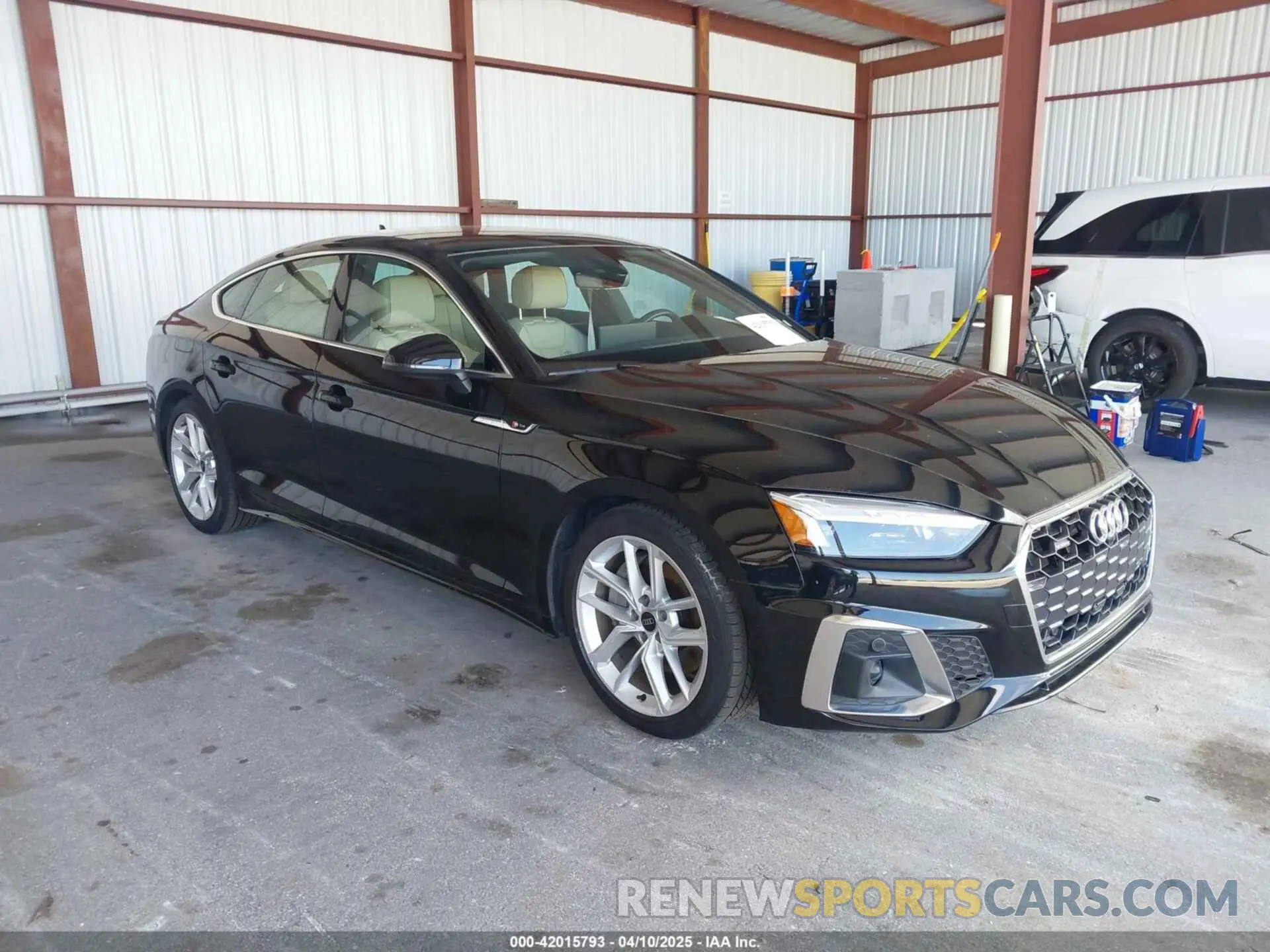 1 Photograph of a damaged car WAUFACF56RA068786 AUDI A5 SPORTBACK 2024