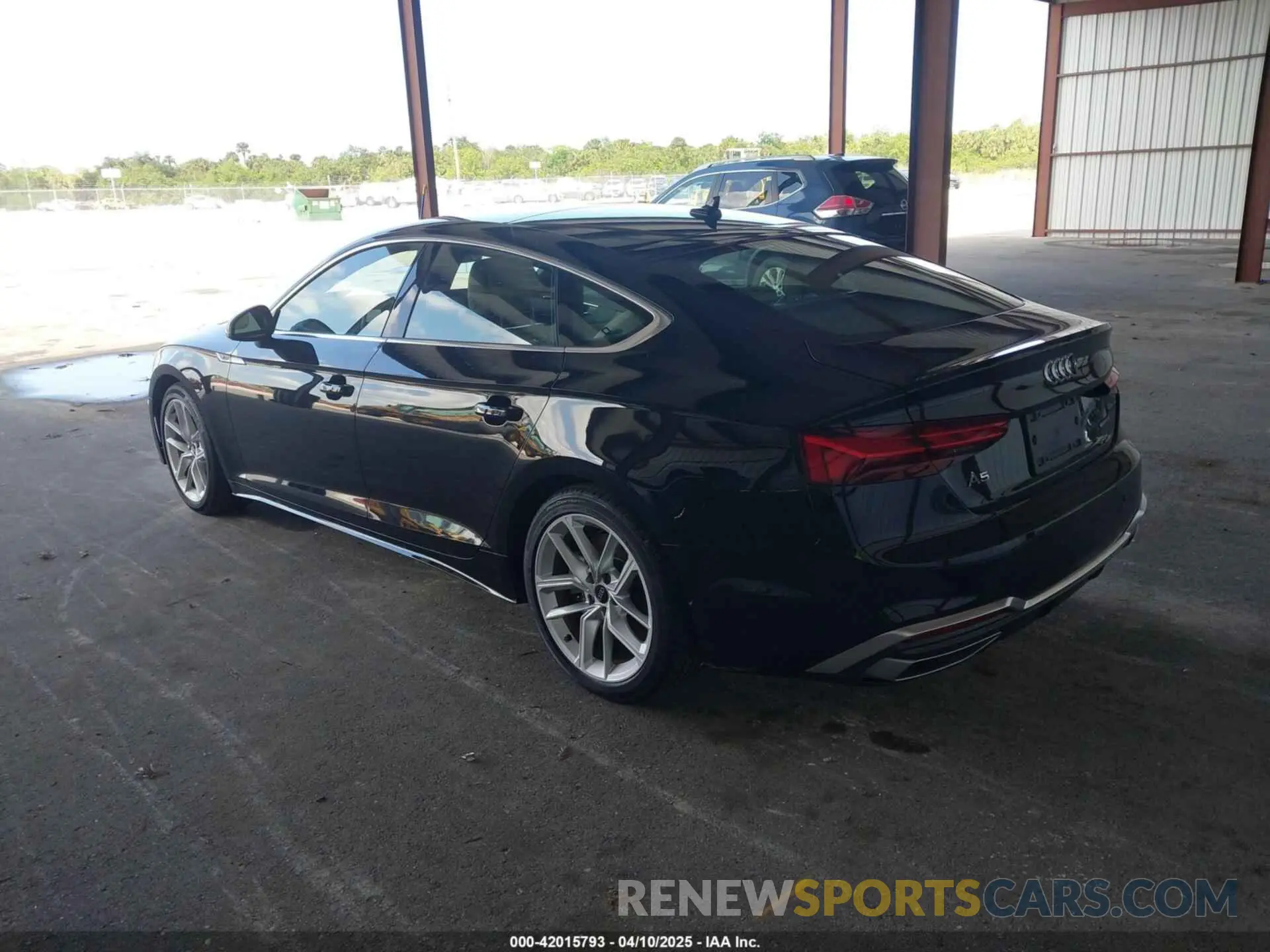 3 Photograph of a damaged car WAUFACF56RA068786 AUDI A5 SPORTBACK 2024