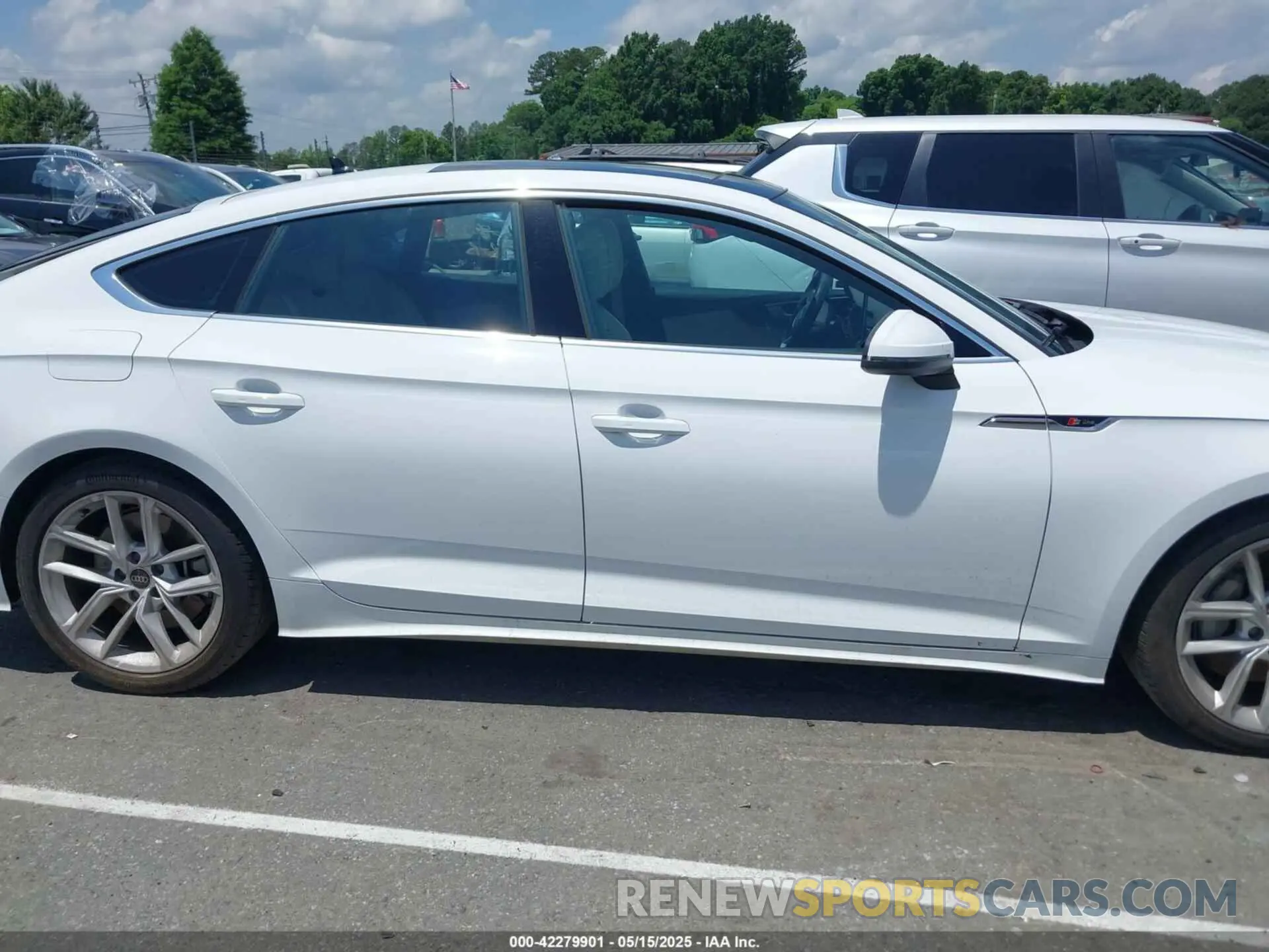 13 Photograph of a damaged car WAUFACF58RA083063 AUDI A5 SPORTBACK 2024
