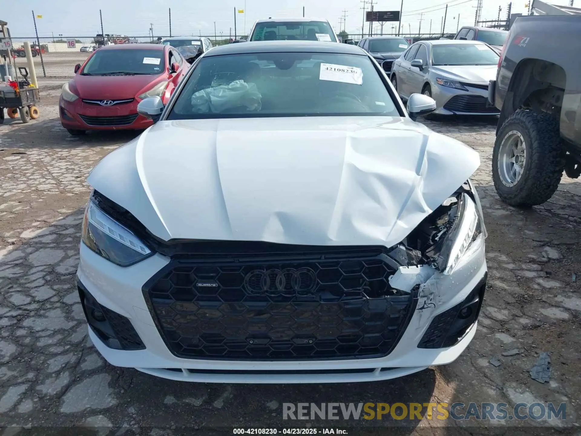 11 Фотография поврежденного автомобиля WAUDACF58SA006013 AUDI A5 SPORTBACK 2025