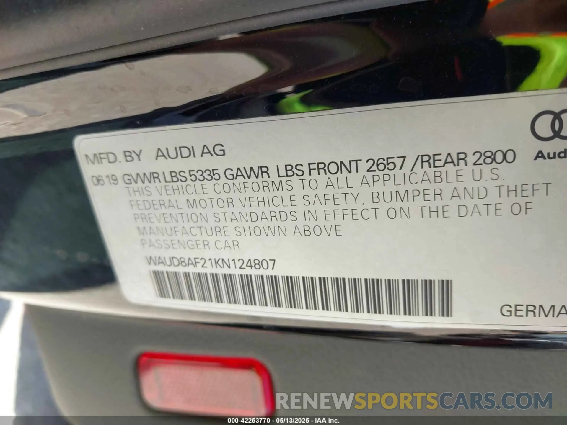 9 Фотография поврежденного автомобиля WAUD8AF21KN124807 AUDI A6 2019