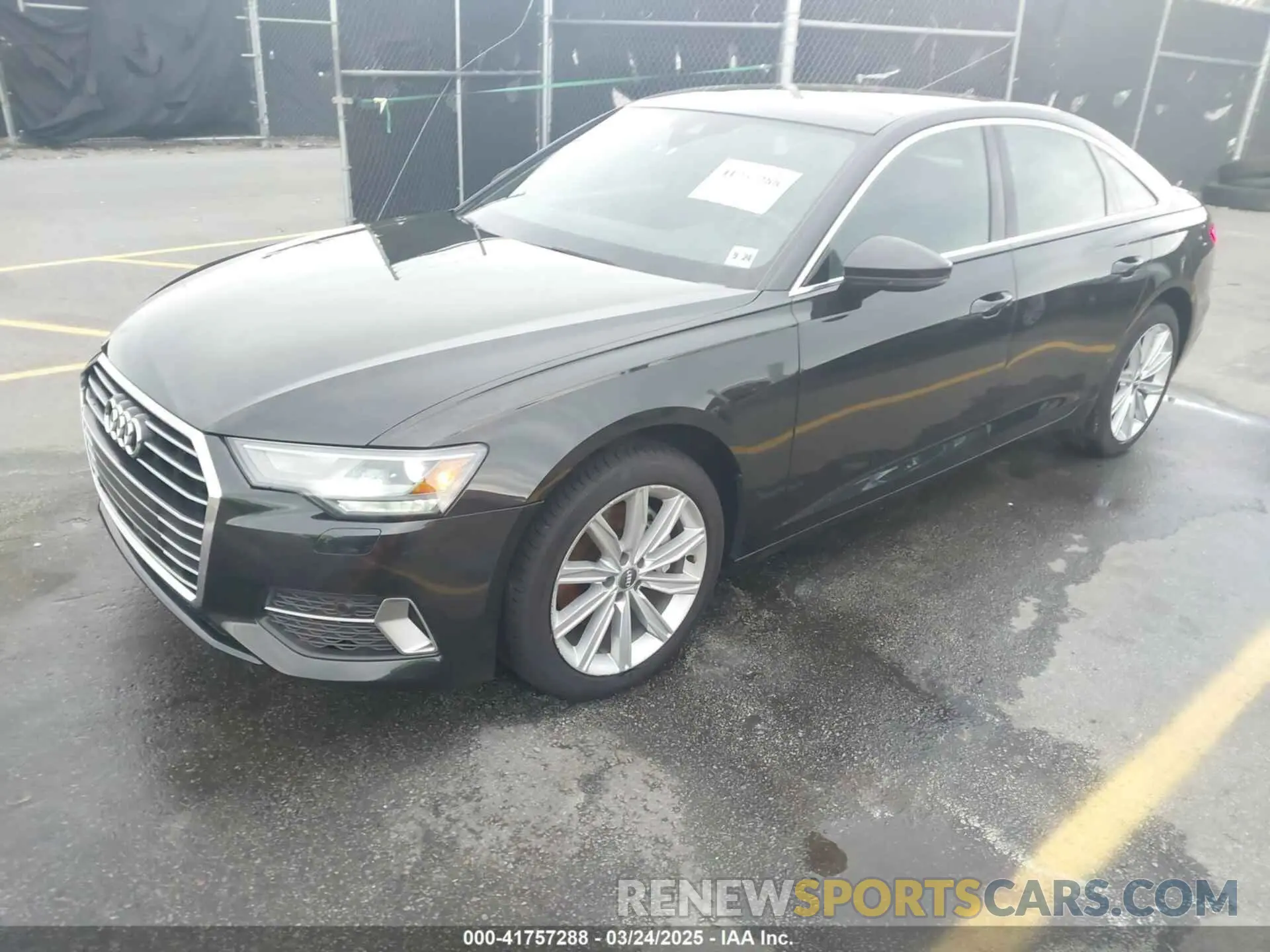 2 Фотография поврежденного автомобиля WAUD8AF21KN126914 AUDI A6 2019