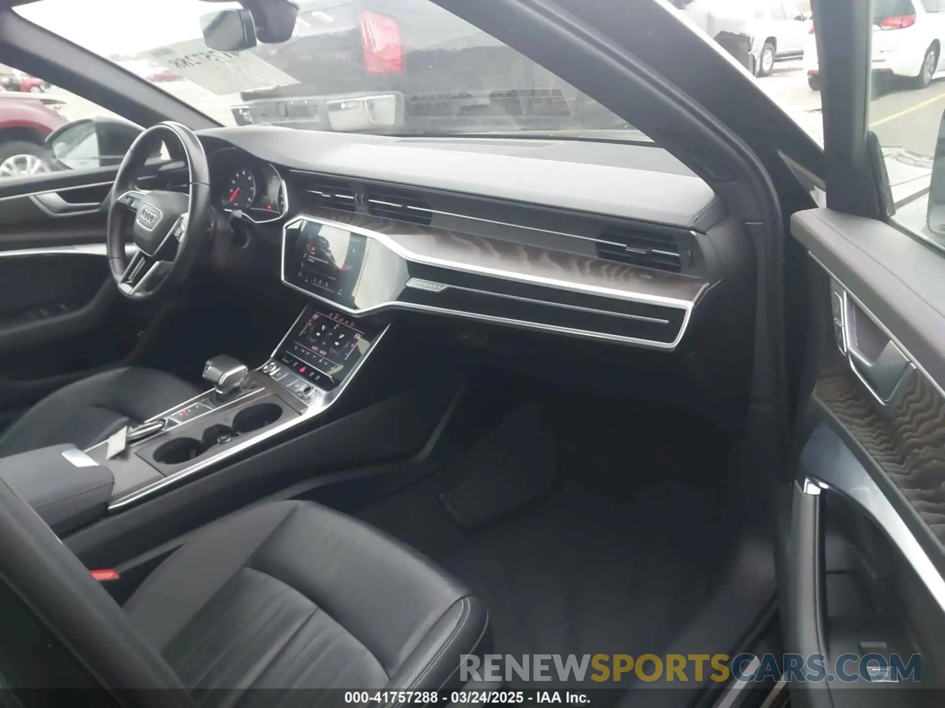 5 Фотография поврежденного автомобиля WAUD8AF21KN126914 AUDI A6 2019