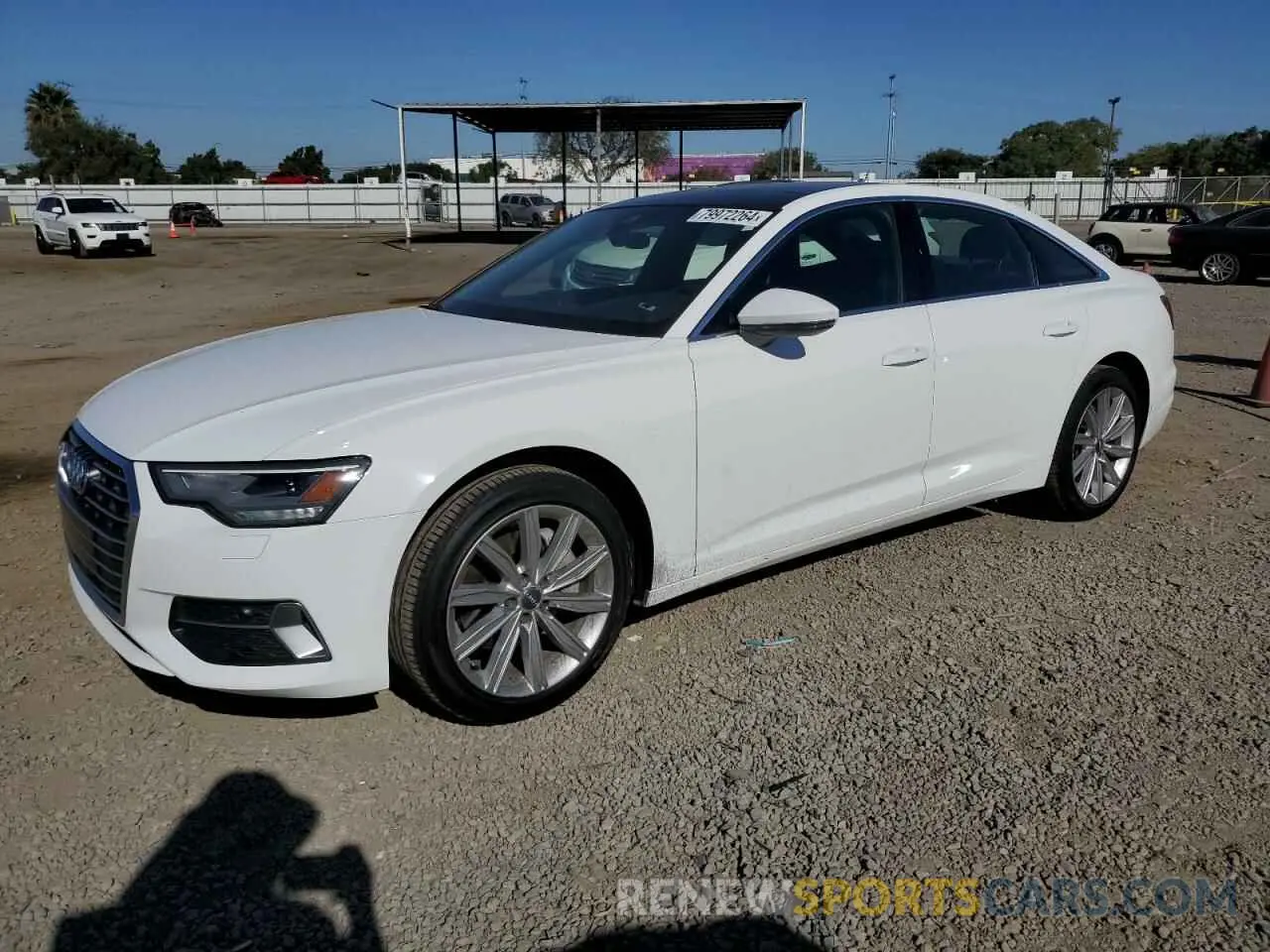 1 Фотография поврежденного автомобиля WAUD8AF27KN122950 AUDI A6 2019