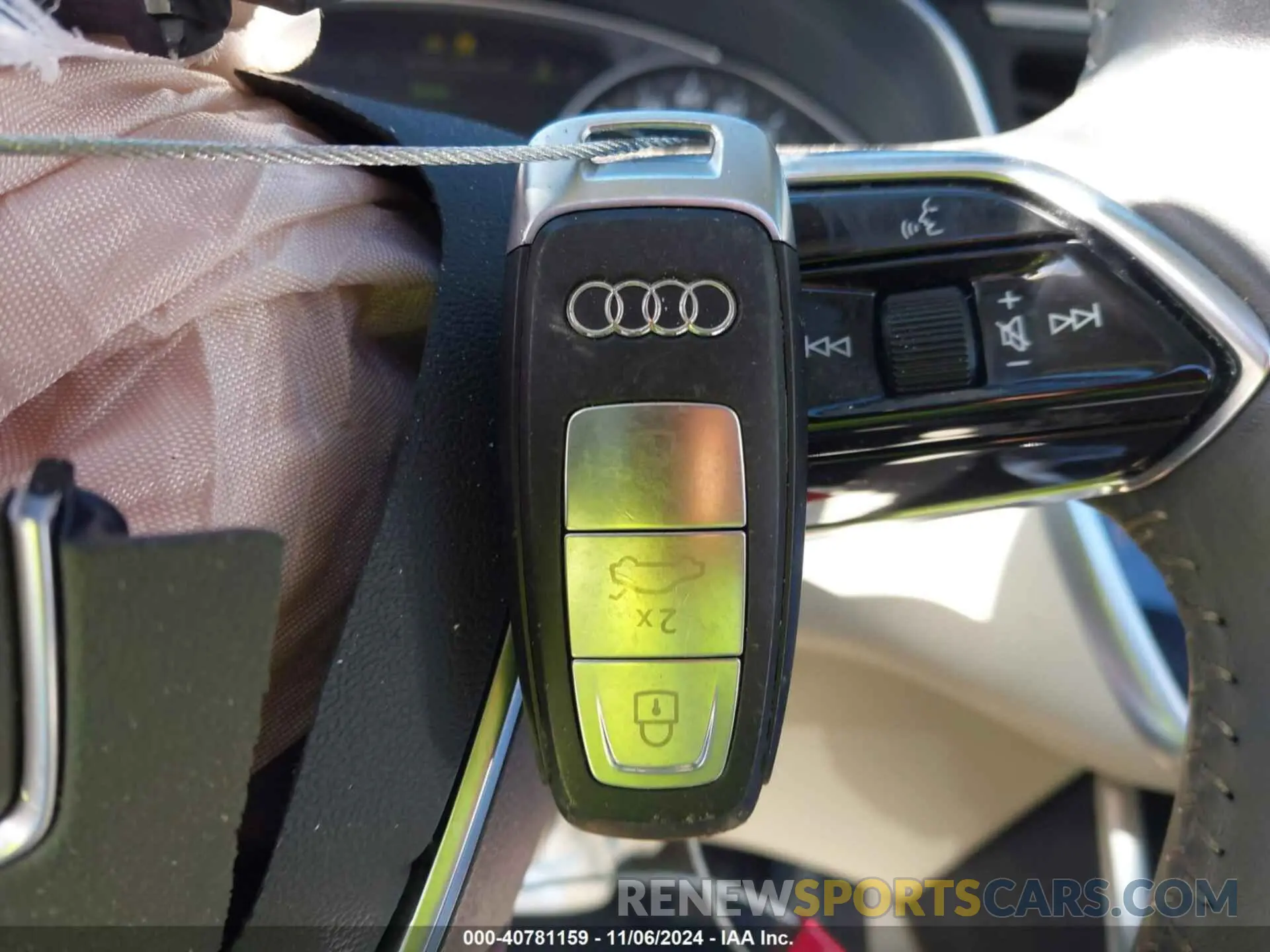 11 Фотография поврежденного автомобиля WAUD8AF28KN124609 AUDI A6 2019