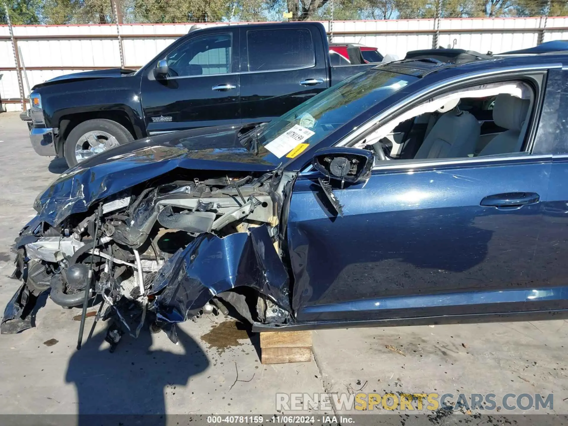18 Фотография поврежденного автомобиля WAUD8AF28KN124609 AUDI A6 2019