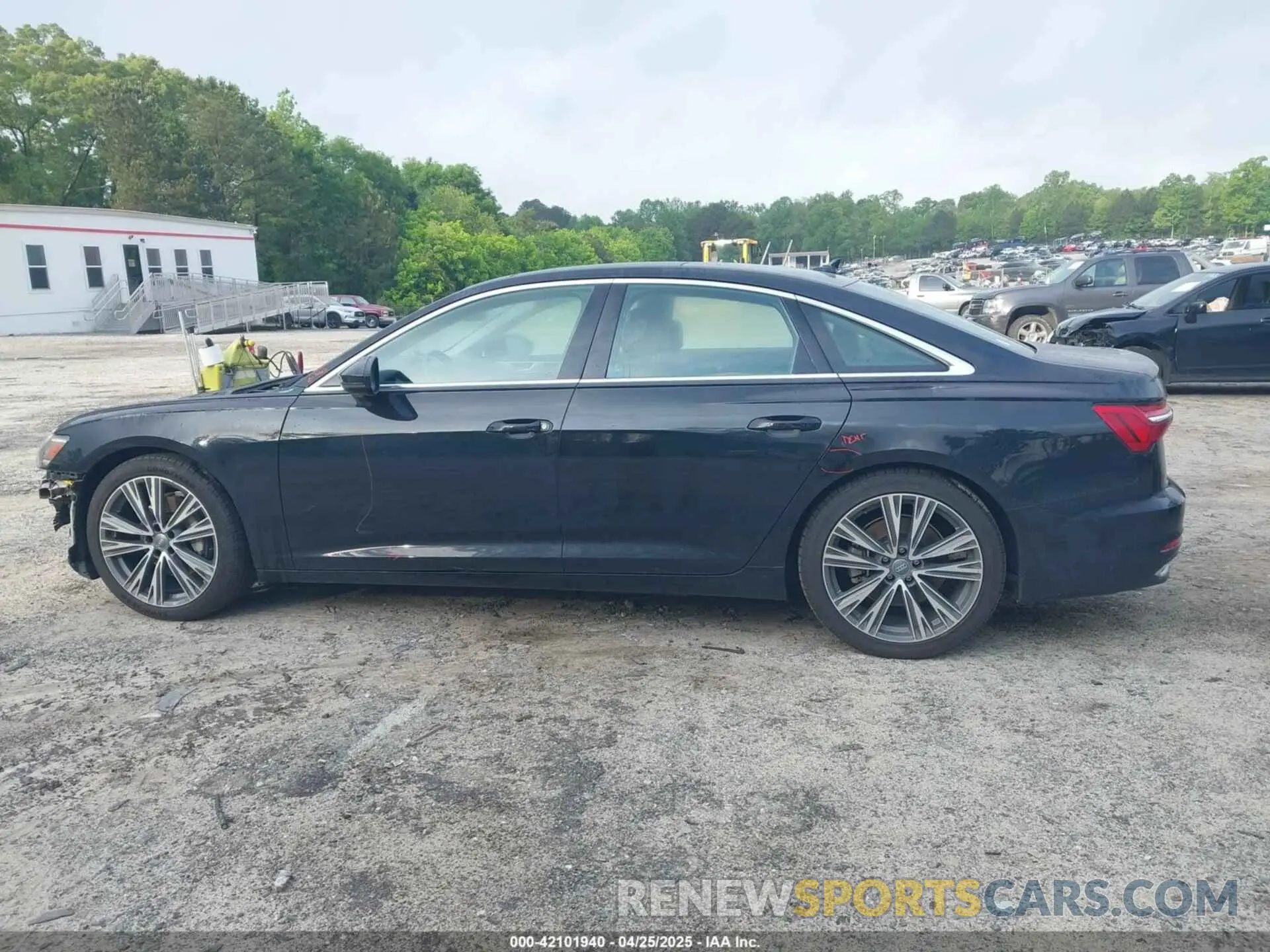 14 Фотография поврежденного автомобиля WAUD8AF2XKN121887 AUDI A6 2019