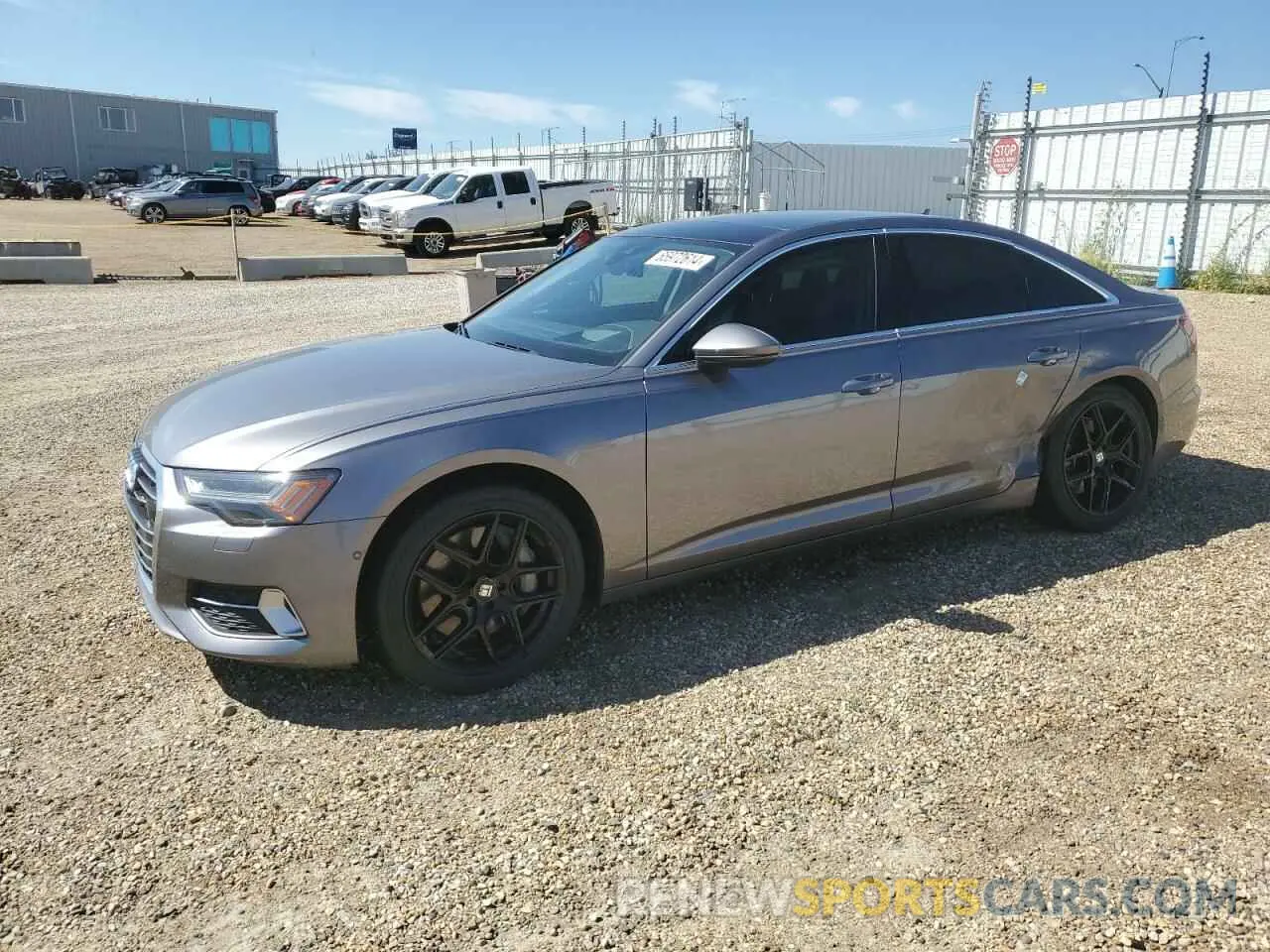 1 Фотография поврежденного автомобиля WAUF2AF2XKN027504 AUDI A6 2019