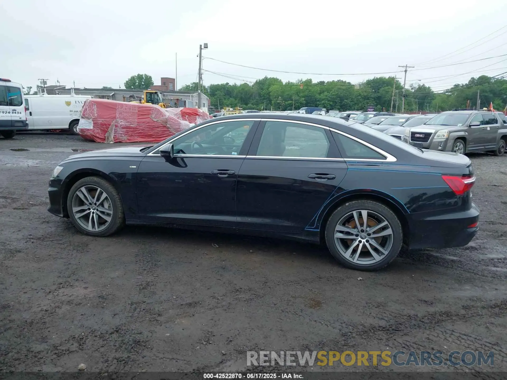 14 Photograph of a damaged car WAUK2AF22KN111721 AUDI A6 2019